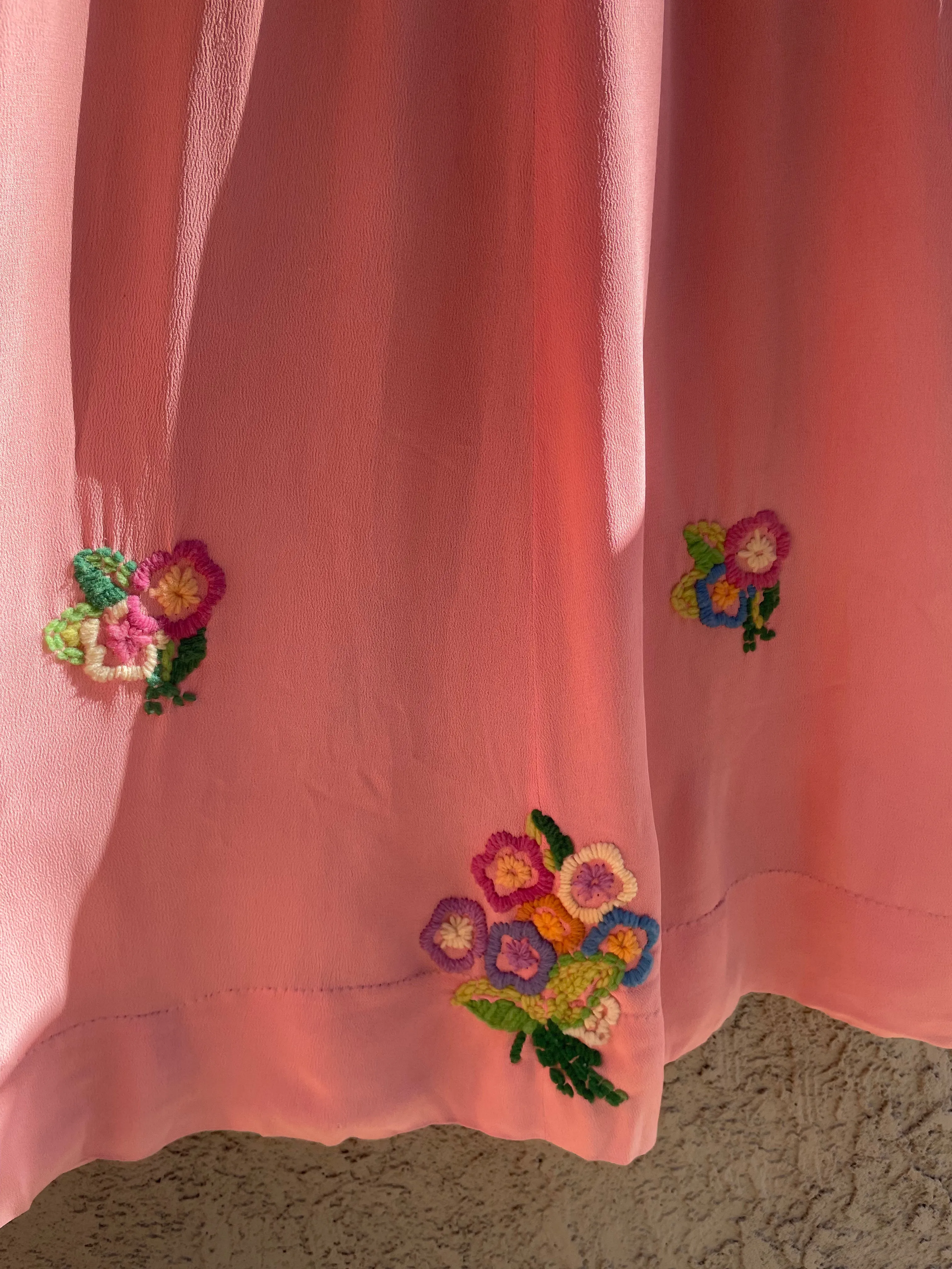 1930s Bubble Gum Pink Wool Embroidered Flower Basket Rayon Crepe Balloon Sleeve Dress