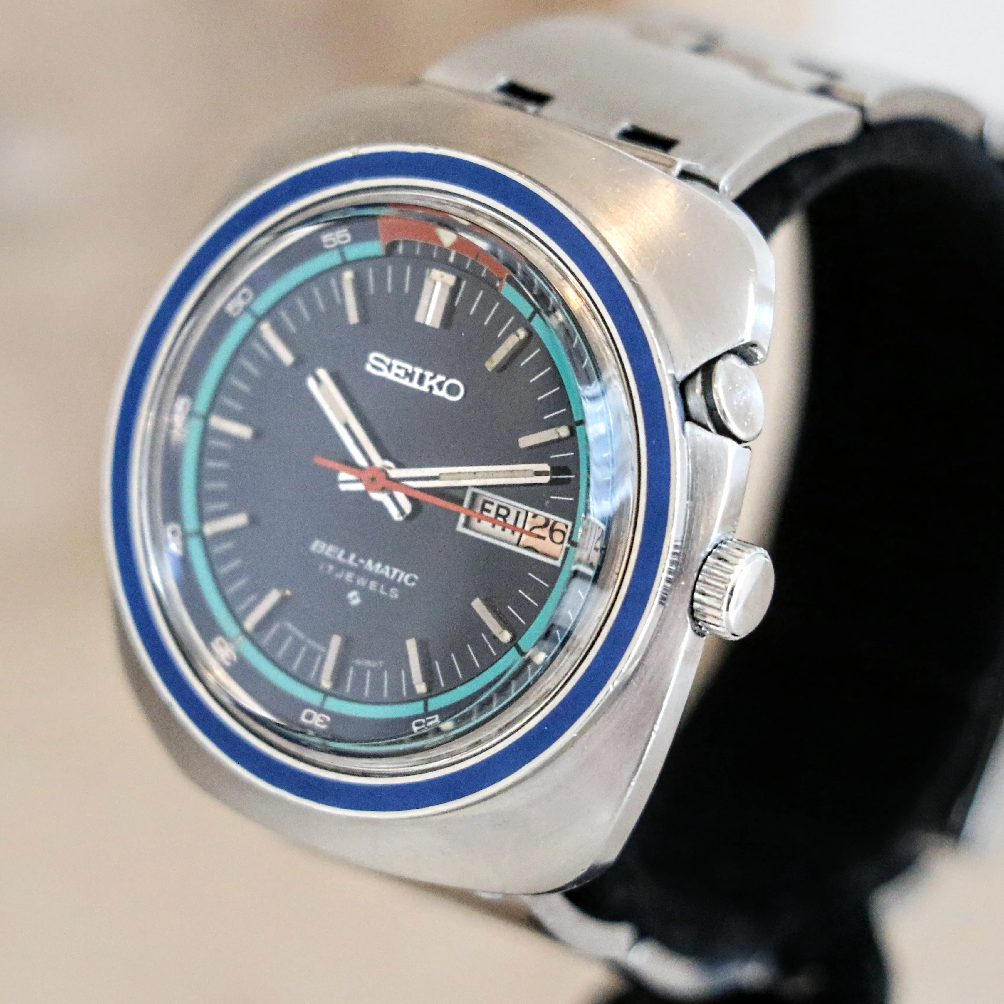 1973 SEIKO BELL-MATIC Watch Ref. 4006-6027 Automatic Alarm Wristwatch Day/Date Indicator