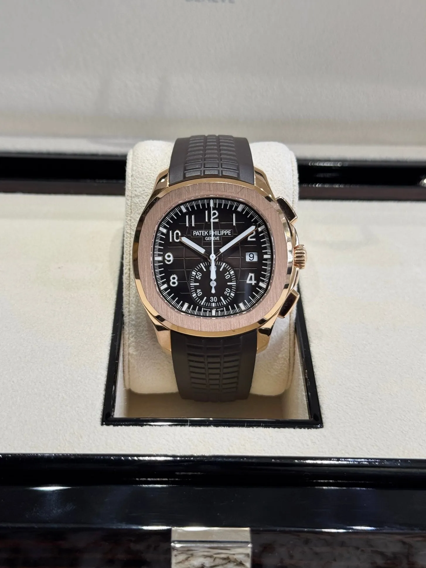 2024 Patek Philippe Aquanaut Self-Winding 5968R-001