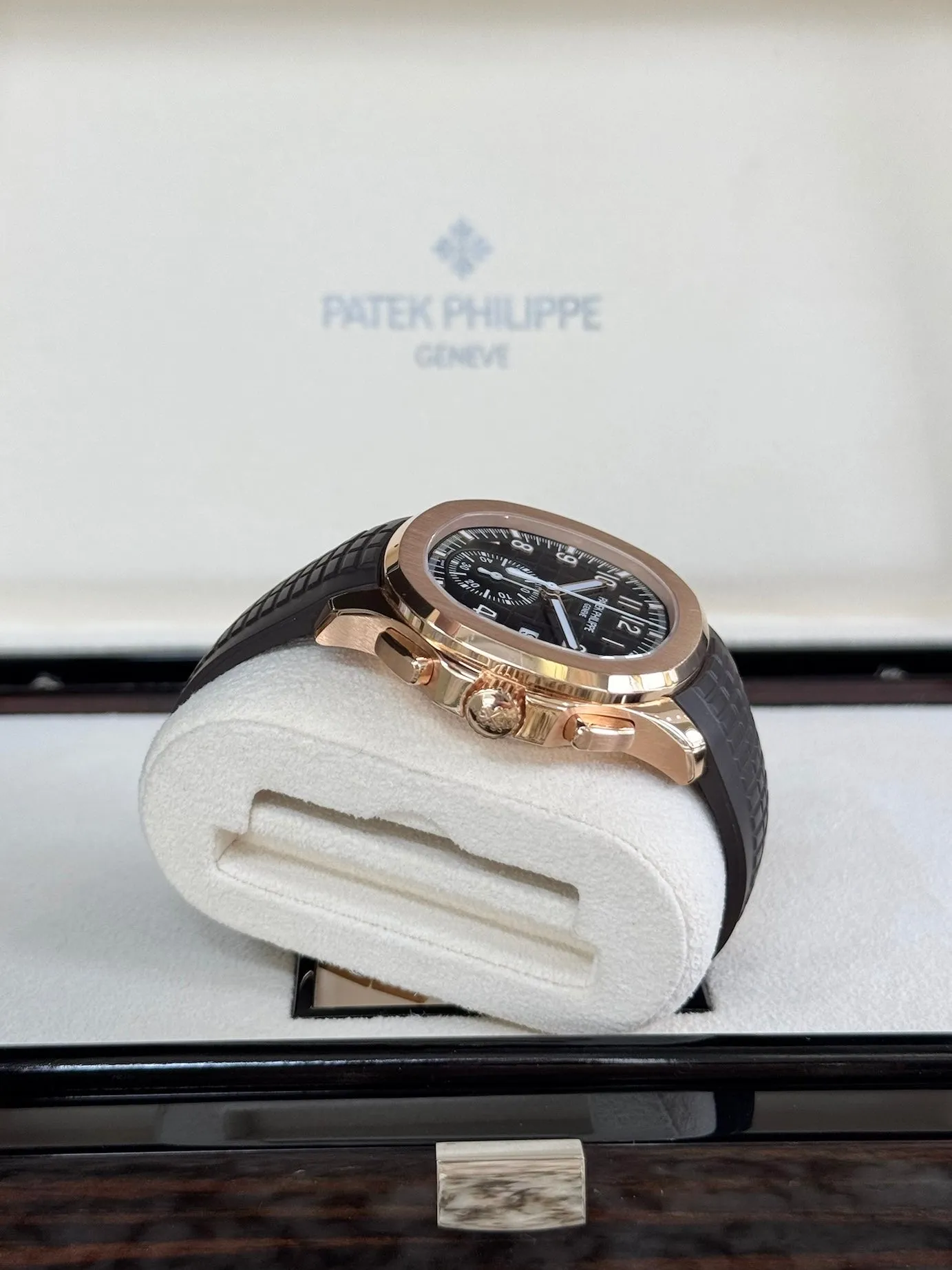 2024 Patek Philippe Aquanaut Self-Winding 5968R-001