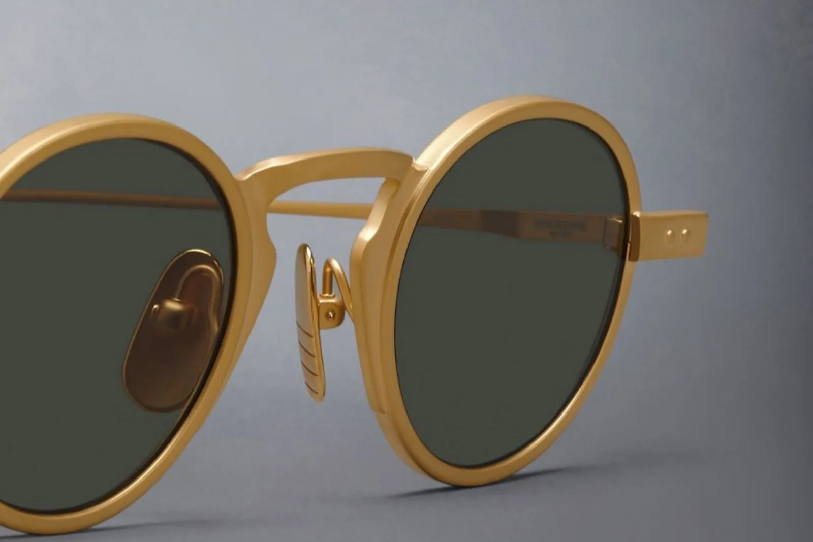 931A - 712 - Matte 18k Gold