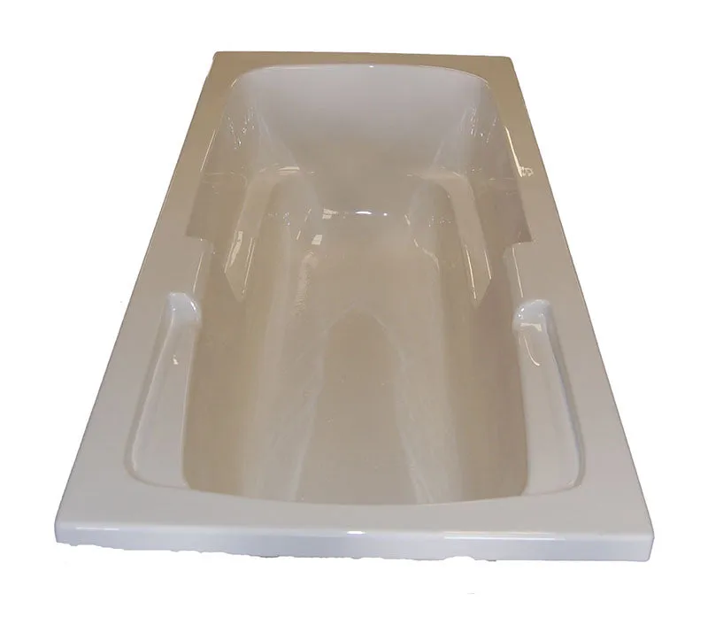 American Acrylic 60" x 32" Soaker Arm-Rest Bathtub