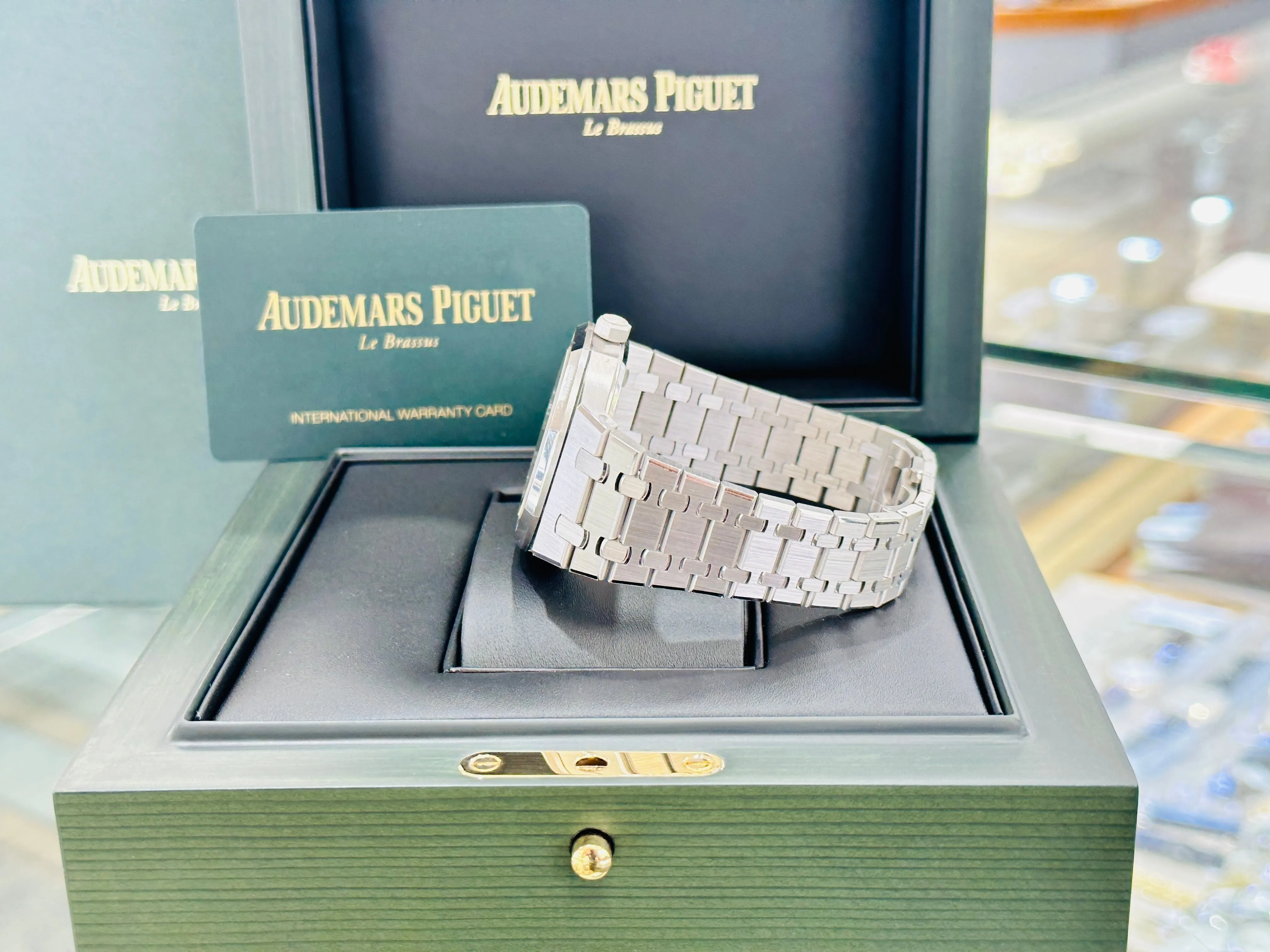Audemars Piguet Royal Oak Double Balance Wheel Openwork White Gold Skeleton Factory Baguette Diamond Bezel 15412BC.ZZ.1220BC.01