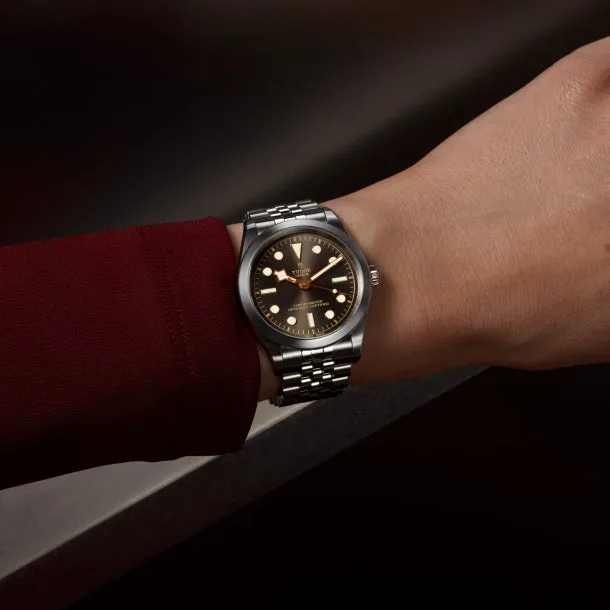 Black Bay 39 Black Anthracite Dial Stainless Steel Watch | 39mm | M79660-0001