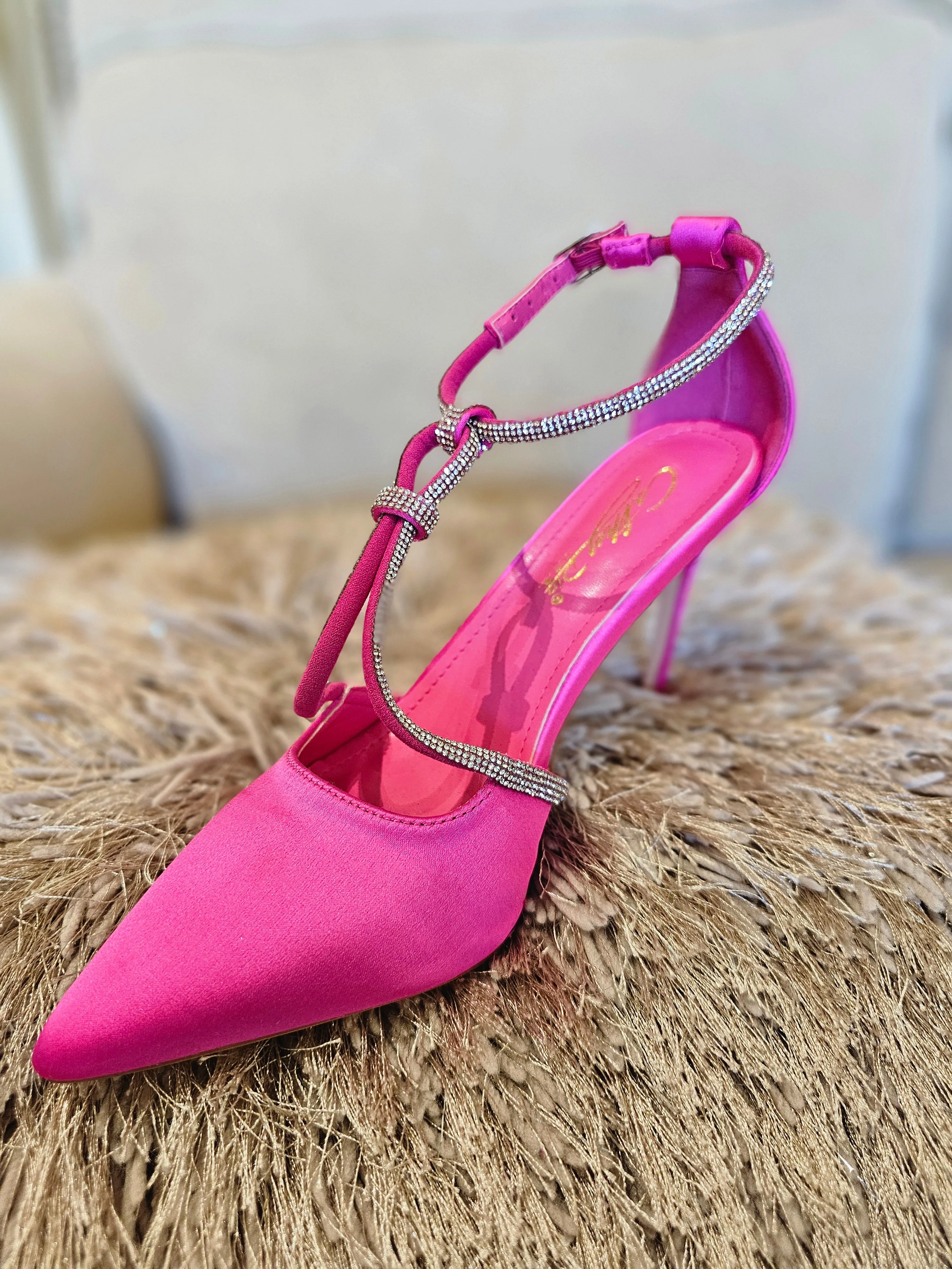 Bling & Twisted Heel