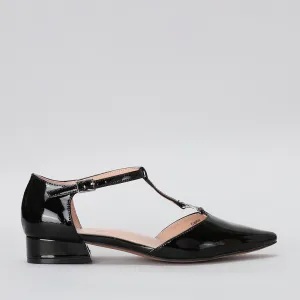 Capital - Black Patent