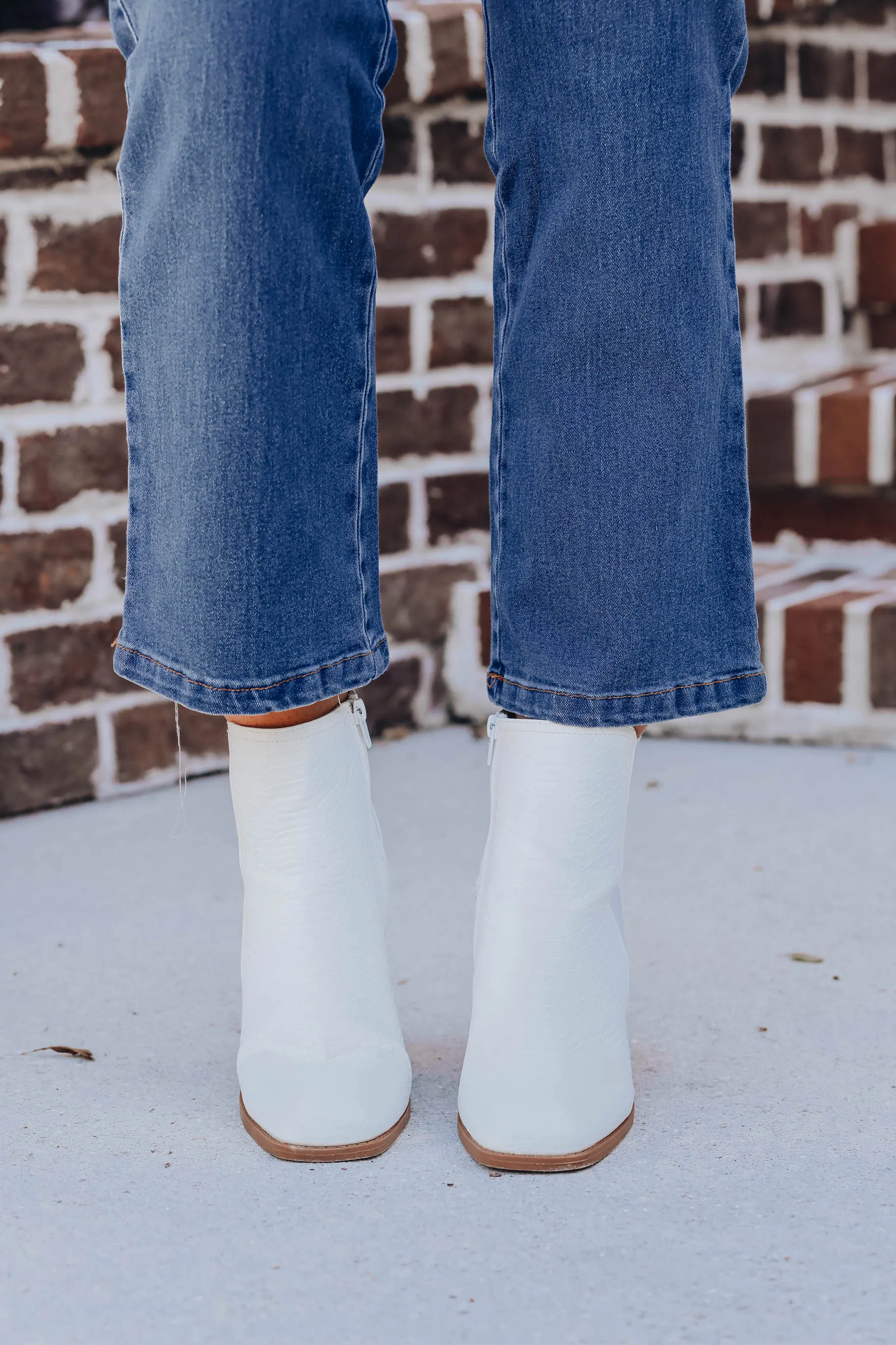 Carina Ankle Boot - White