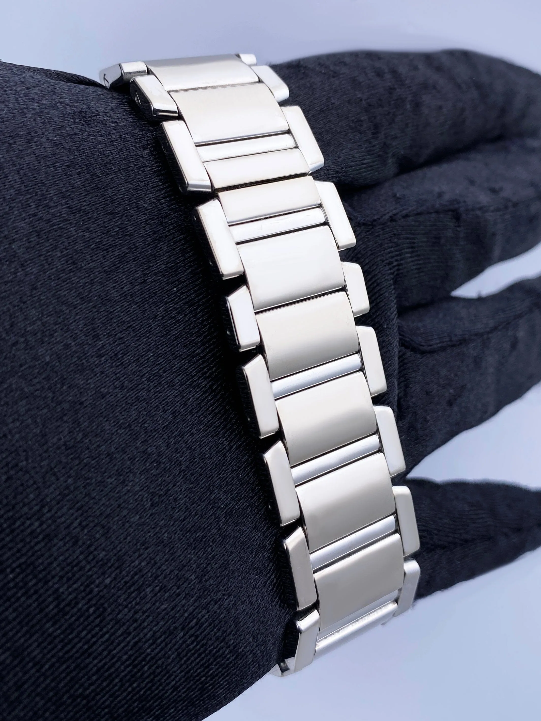 Cartier Tank Francaise W50011S3 Rhodiumized 18K White Gold Mens Watch