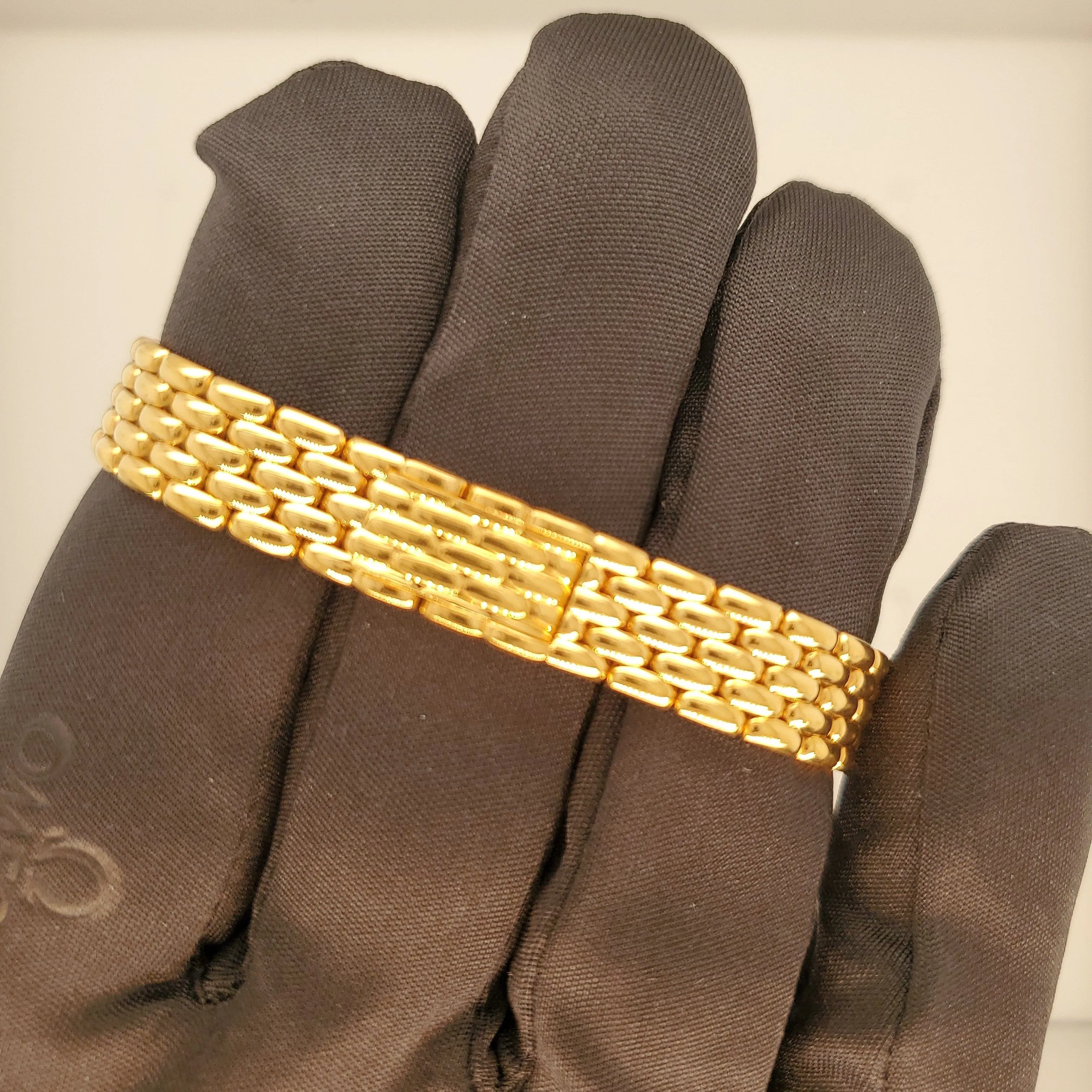 Chopard Happy diamonds 4054 18K Yellow Gold W/Diamond Bezel Box & Papers