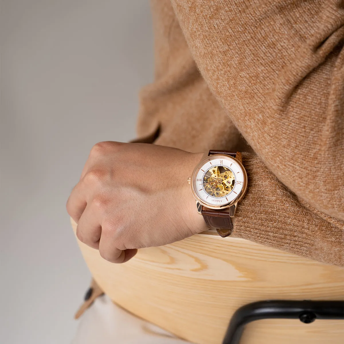 Dynasty Charlemagne Brown 40mm