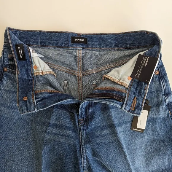 Express High Waist Medium Wash Raw Hem Wide Leg Cotton Denim Jeans 6R 32&quot; Inseam