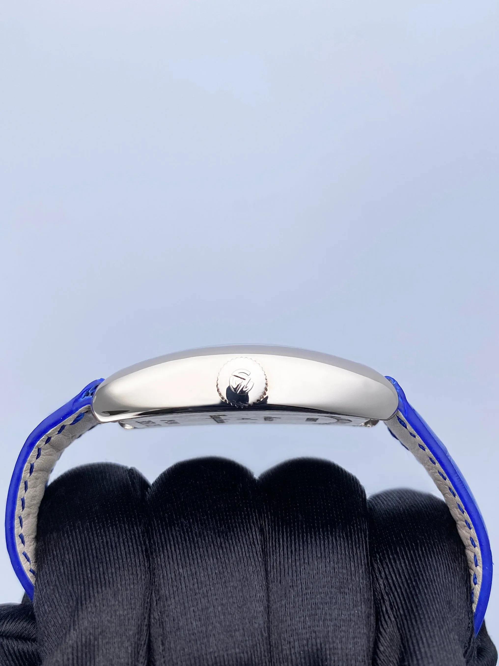 Franck Muller Crazy Hours 5850 CH Blue Dial Mens Watch