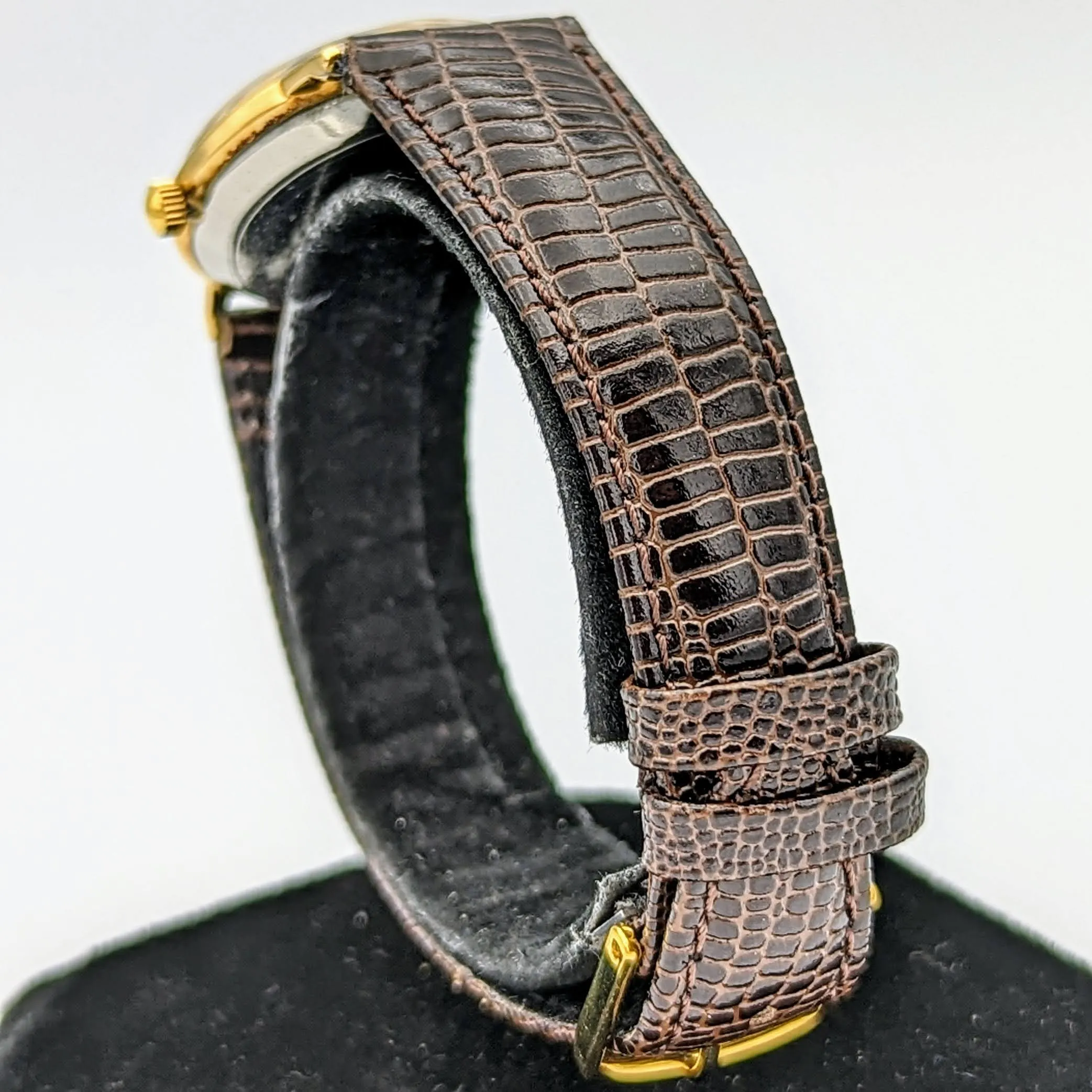 GIRARD-PERREGAUX Automatic Wristwatch Swiss Caliber GP170 17 Jewels Vintage Watch