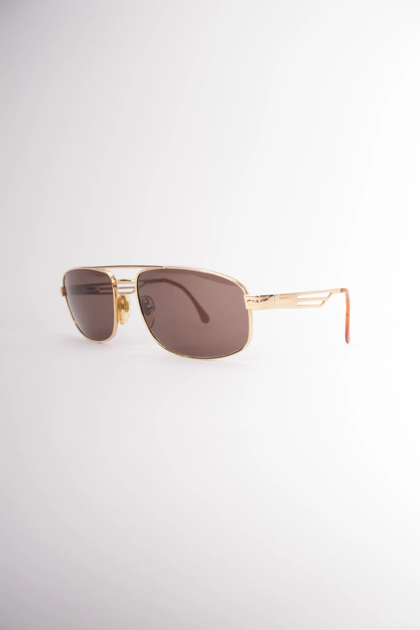 Gold Pilot Sunglasses