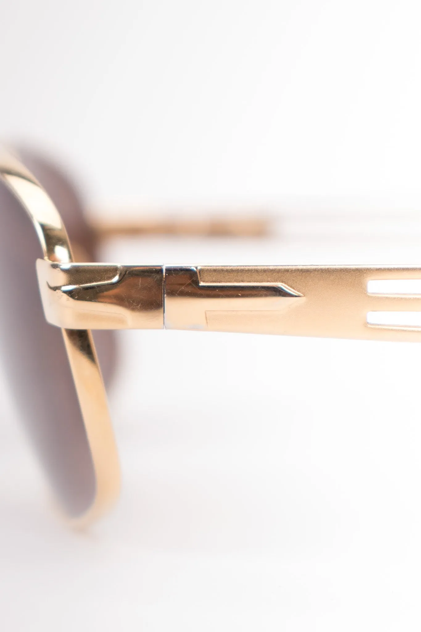 Gold Pilot Sunglasses
