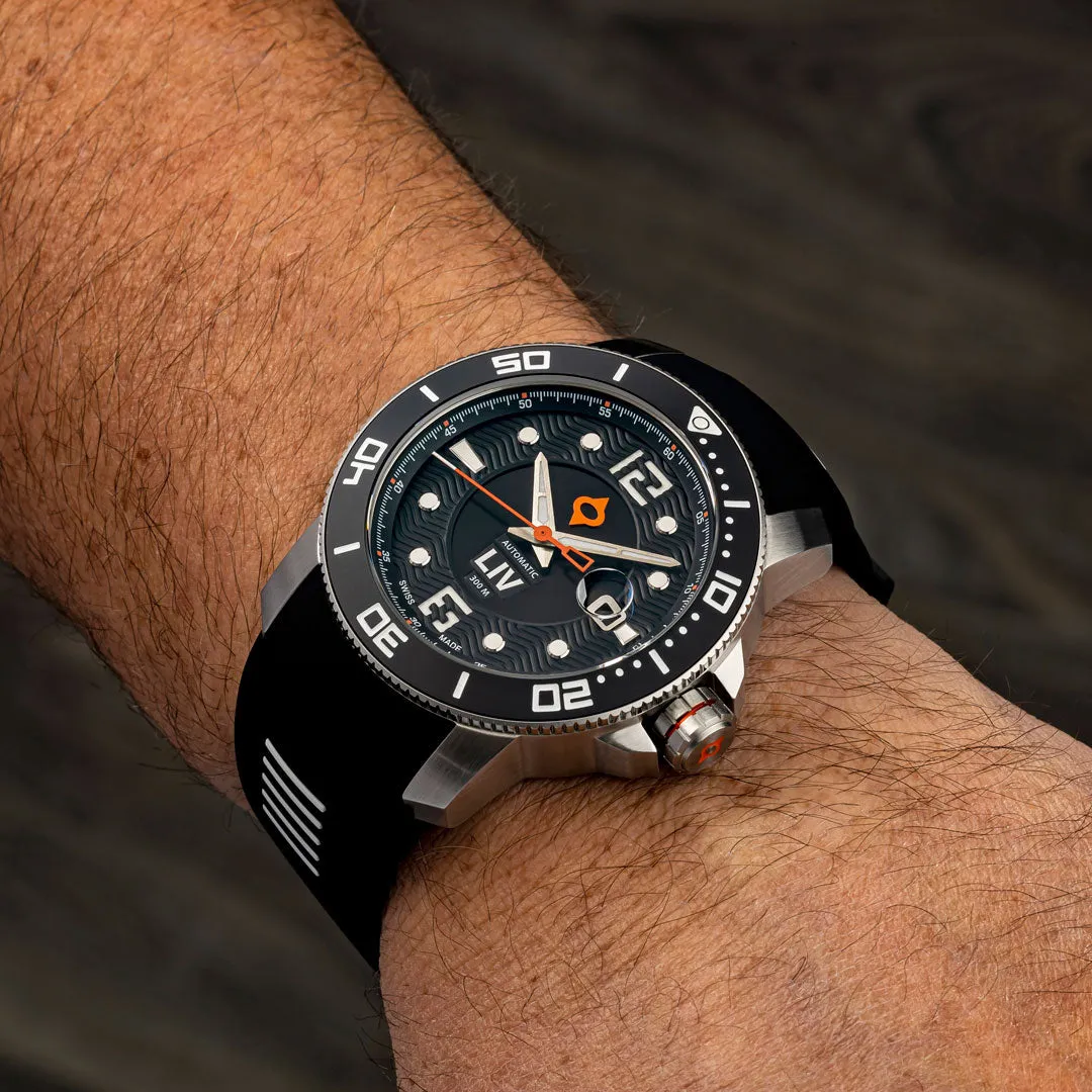 GX-Diver's 44mm Steel Classic Black