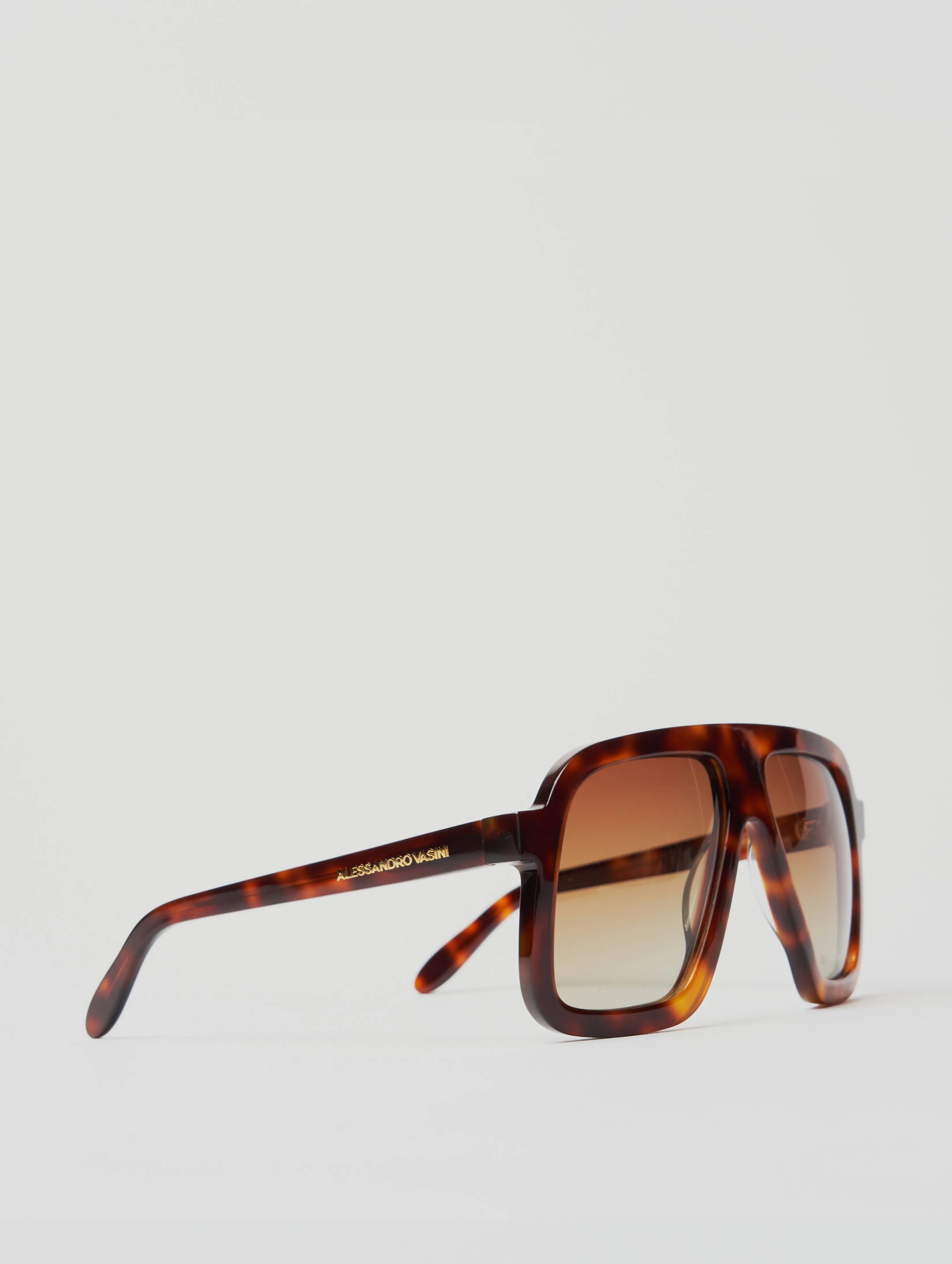 HARRISON GIANT SQUARE SUNGLASSES IN HAVANA-BROWN
