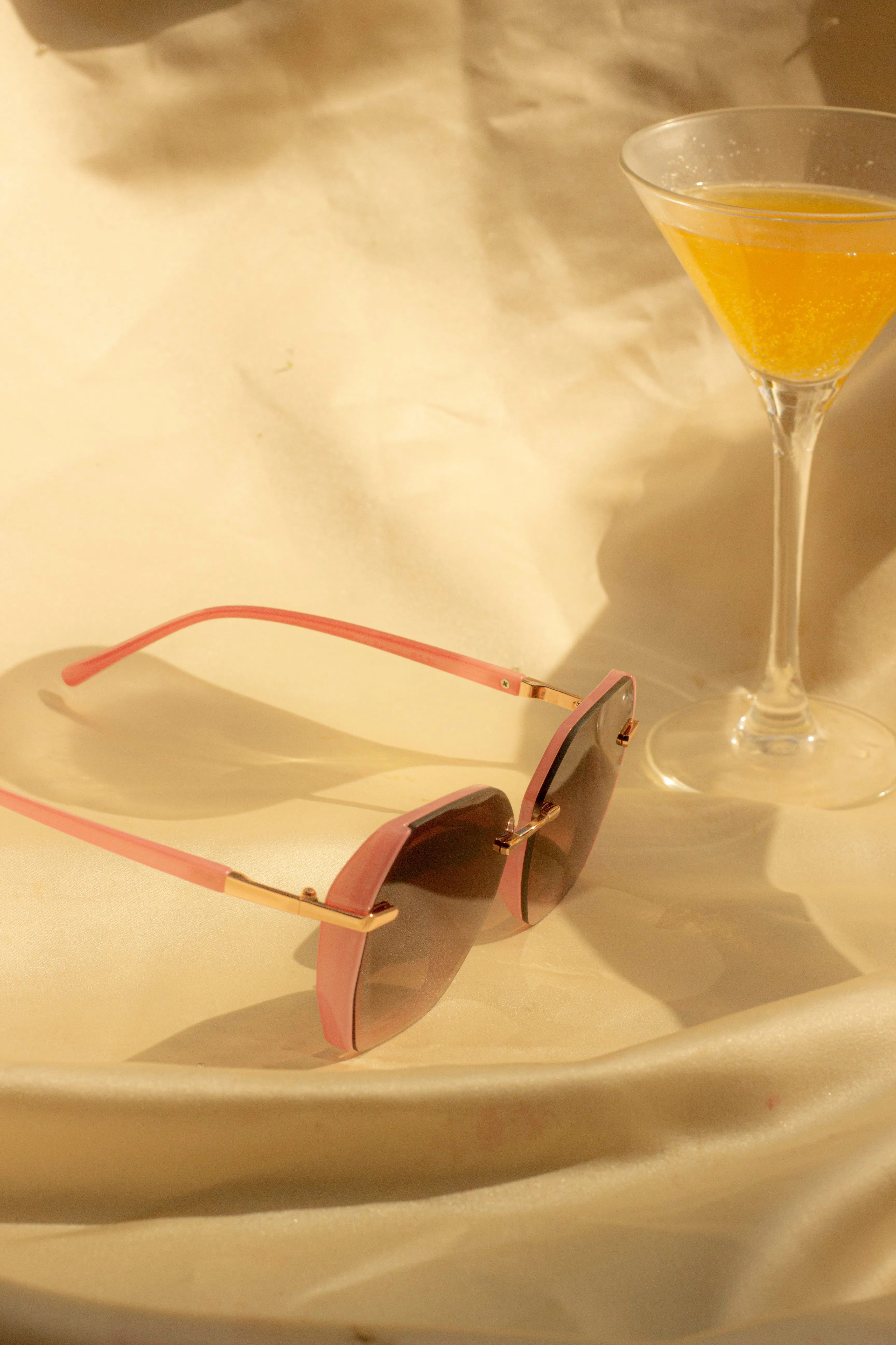 Hexagonal Front Lens Sunglasses