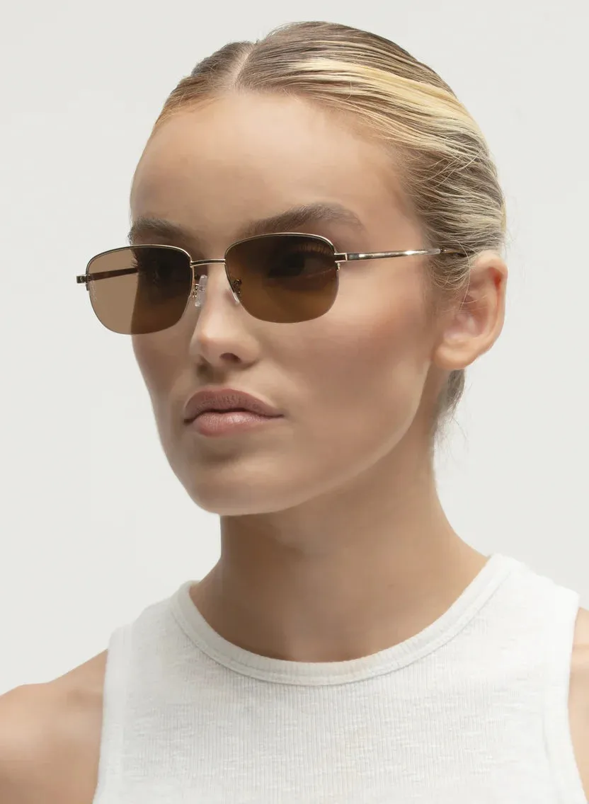 Junior Sunglasses - Gold/Brown.