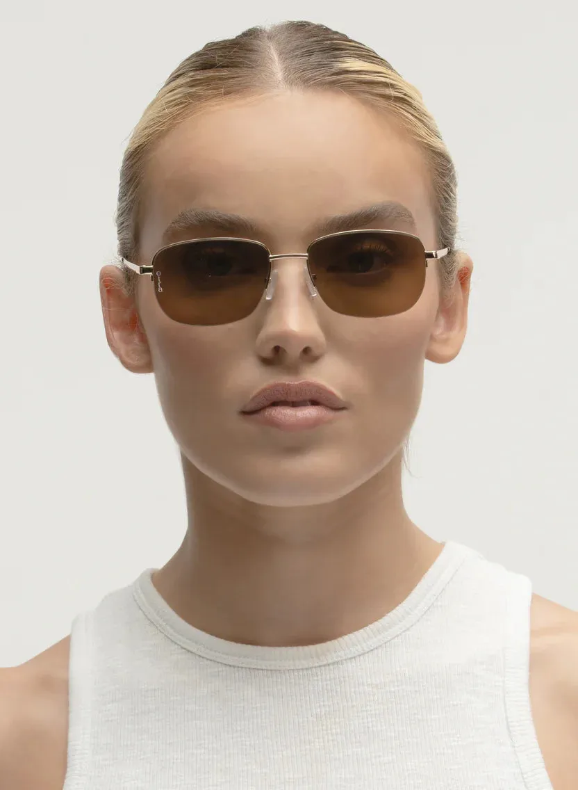 Junior Sunglasses - Gold/Brown.