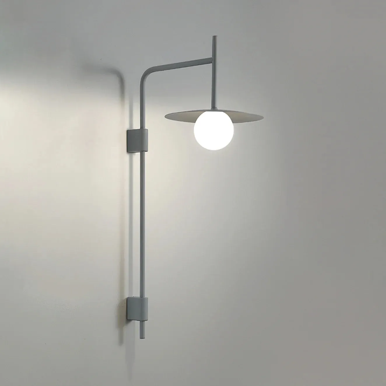 LI Rocker Arm Wall Lamp