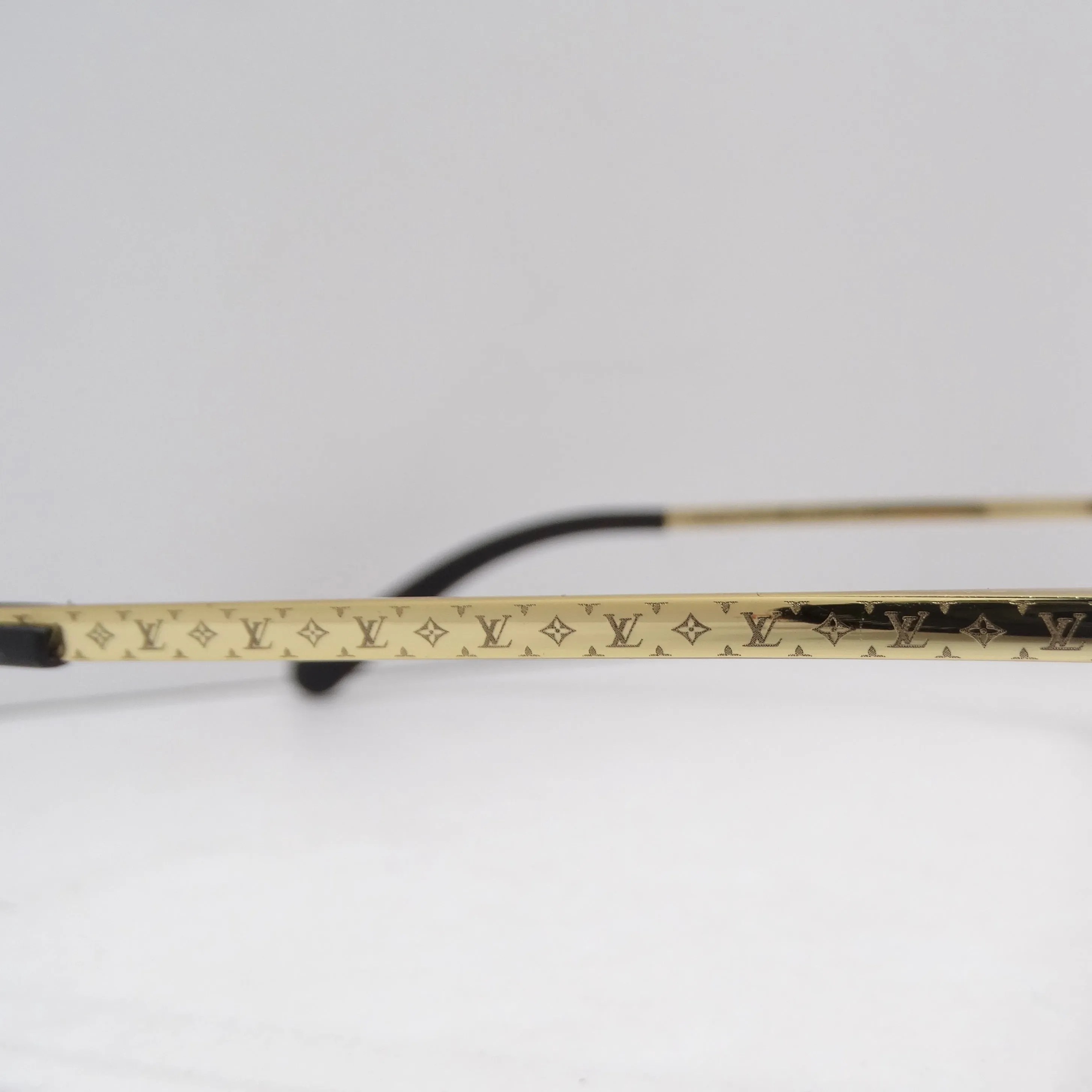 Louis Vuitton Monogram Grease Gradient Sunglasses