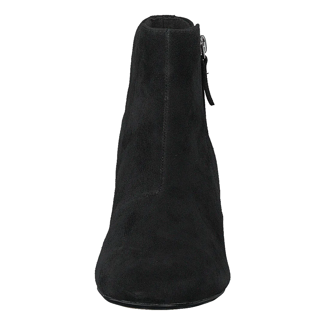 Marilyn Beth Black Suede