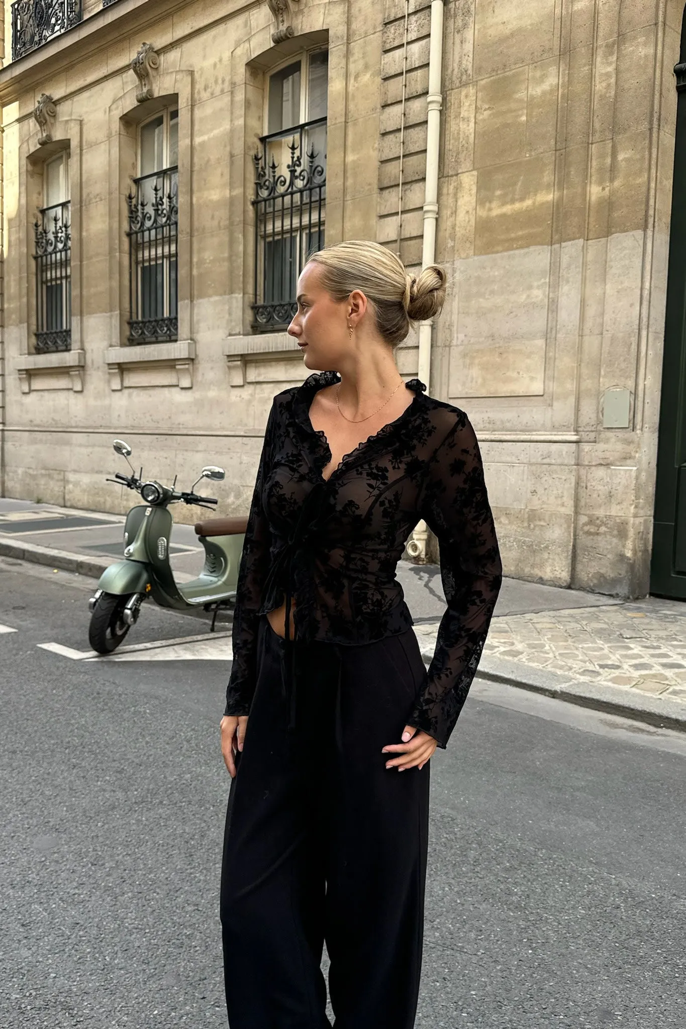 MarlyIC Mesh Top - Sort Blomster Print