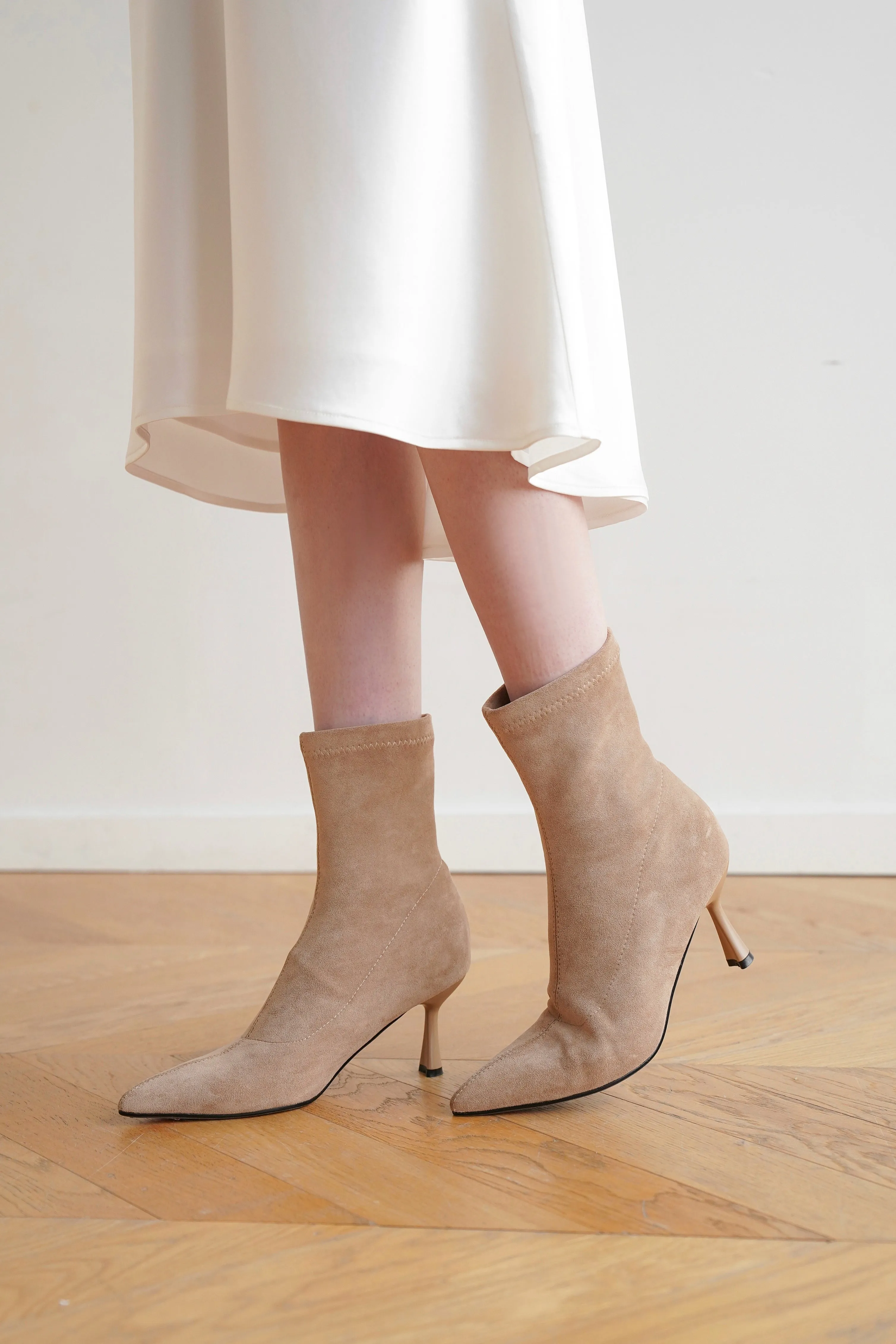 Meredith Suede Ankle Boots - Beige