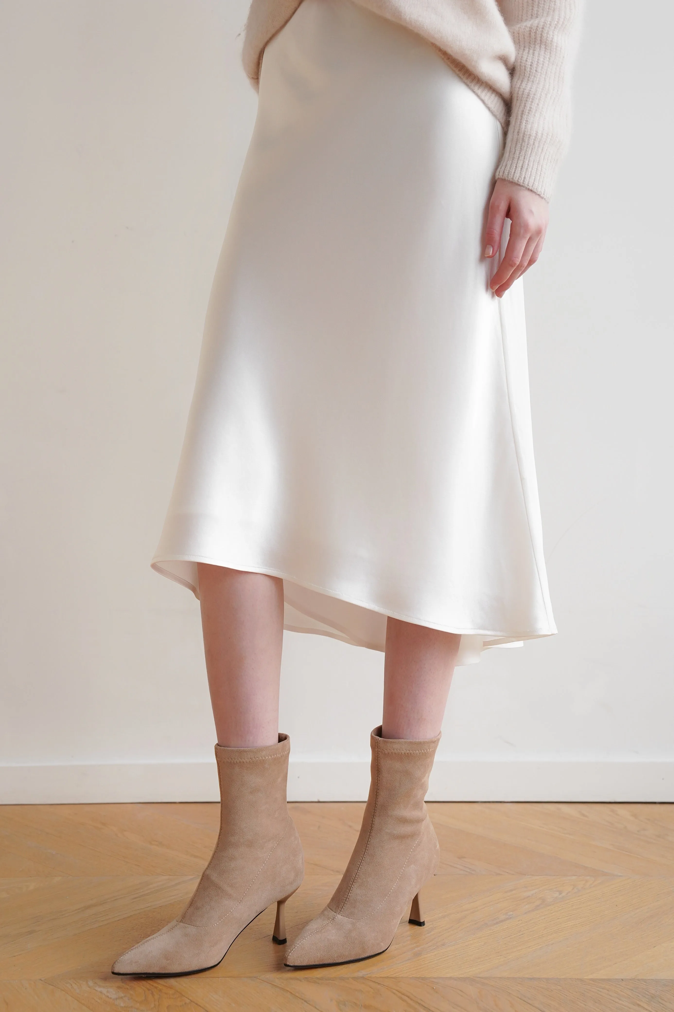 Meredith Suede Ankle Boots - Beige