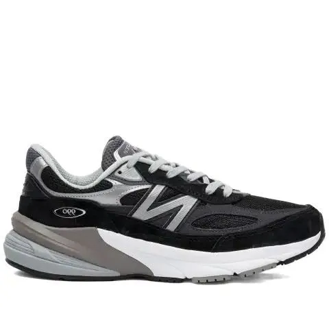 NEW BALANCE- WOMEN'S W990BK6 ATHLETIC SHOE