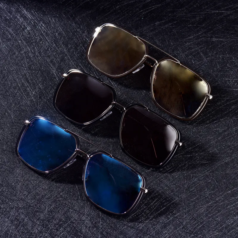 Nomad Black / Solid Grey