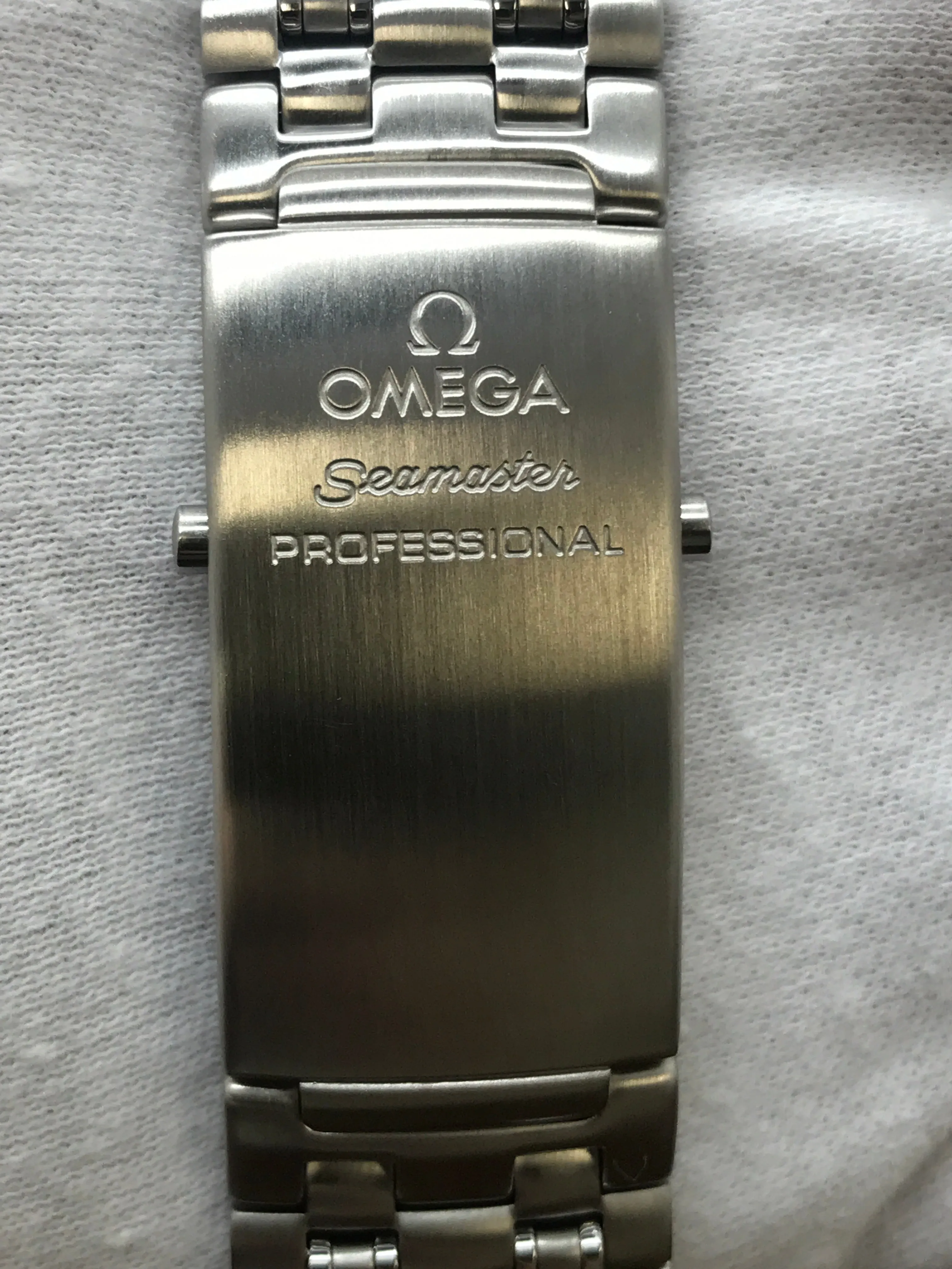 Omega Seamaster Red 41mm 2220.80.00 Blue Wave Dial Automatic Men's Watch