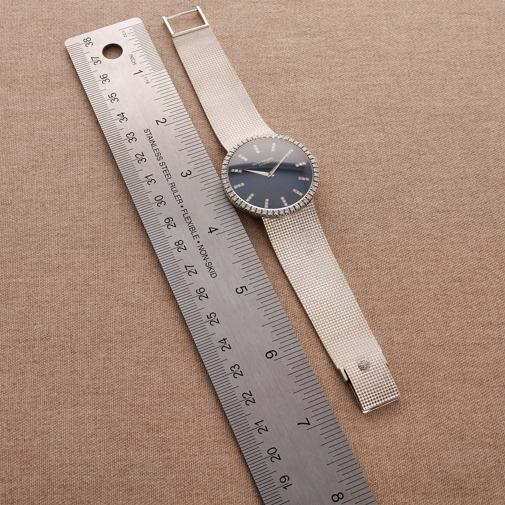Patek Philippe White Gold Calatrava Ref. 3588 with Original Diamond Bezel