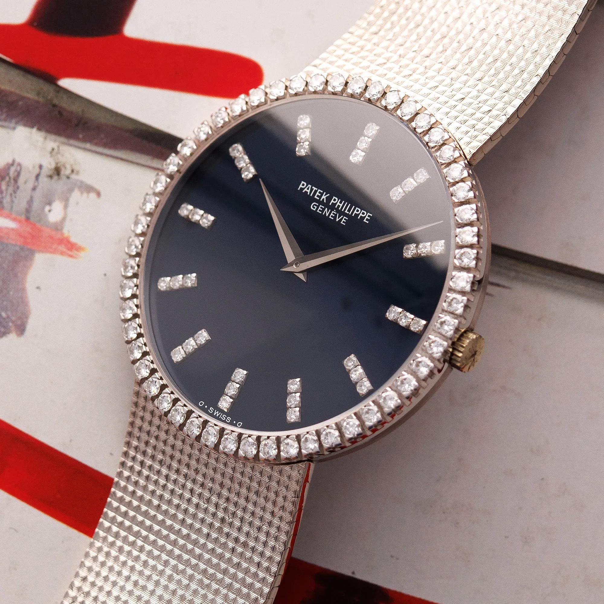 Patek Philippe White Gold Calatrava Ref. 3588 with Original Diamond Bezel