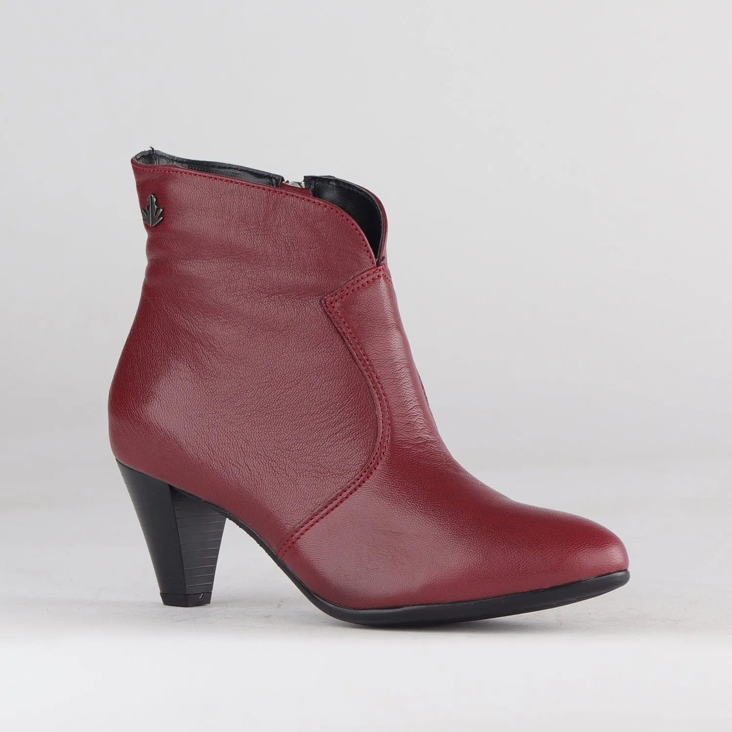 Pointed Ankle Boot in Red - 12528