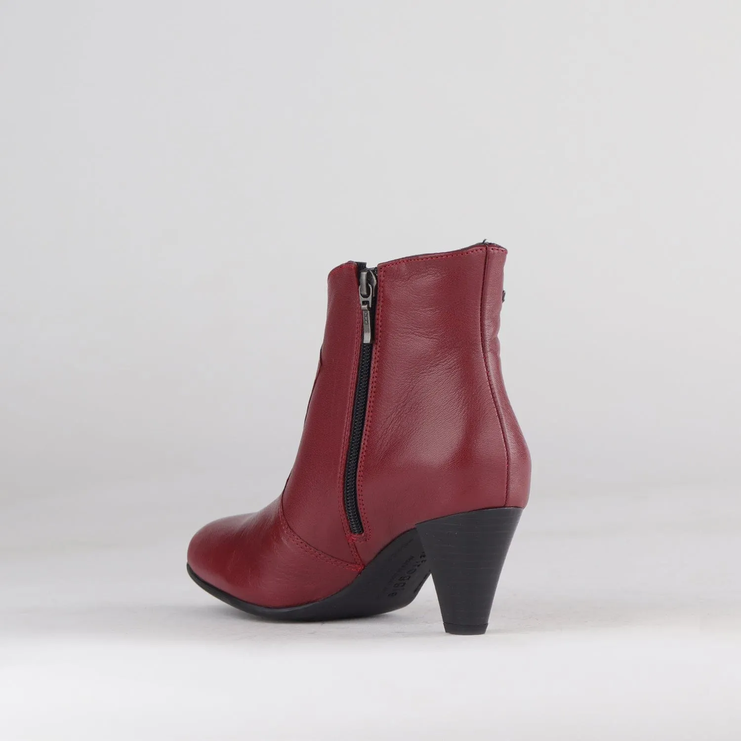 Pointed Ankle Boot in Red - 12528