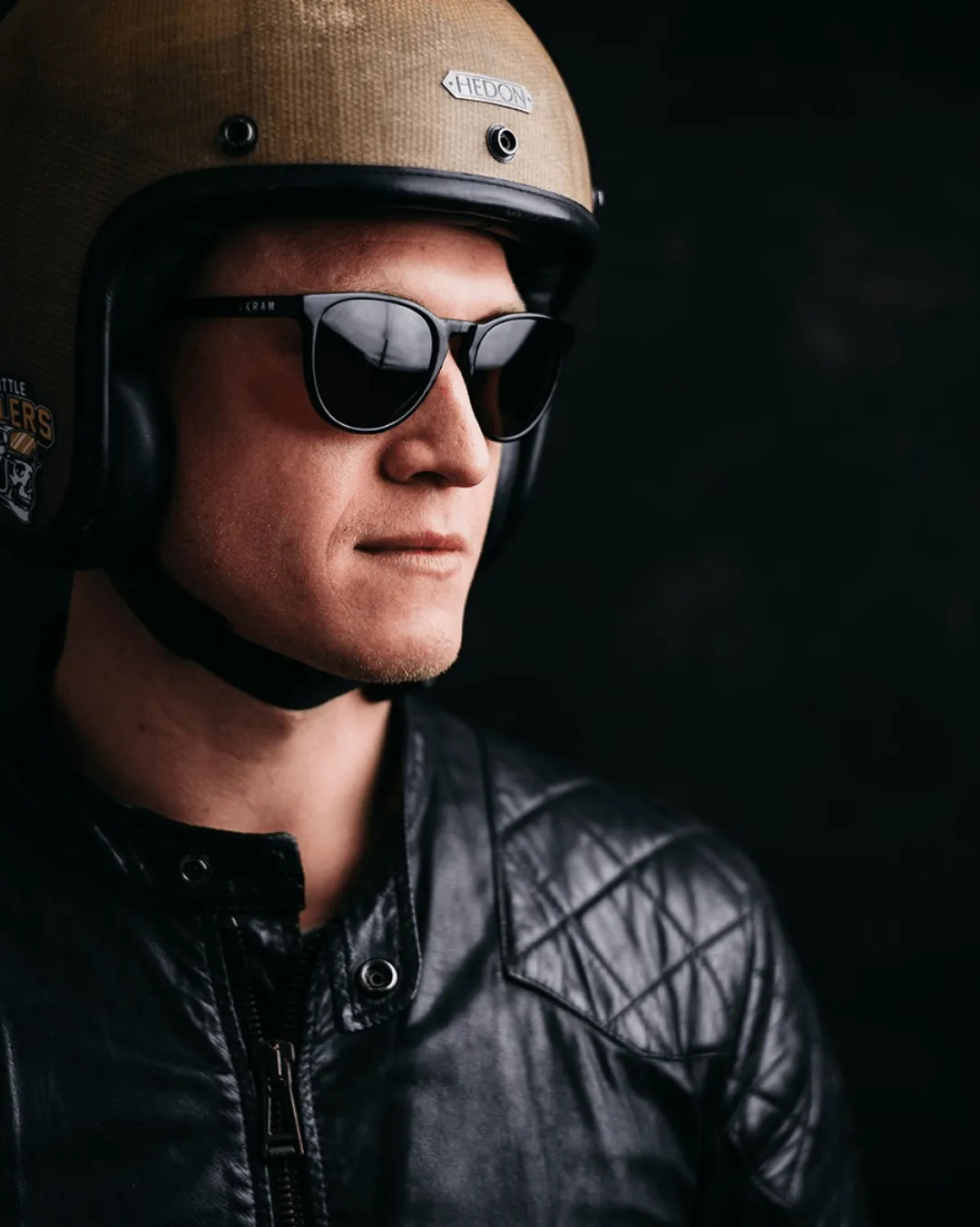 Polarized Twos // Black