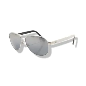 Pre-Owned Chanel Silver with White Frame Polarized Sunglasses - CH1023
