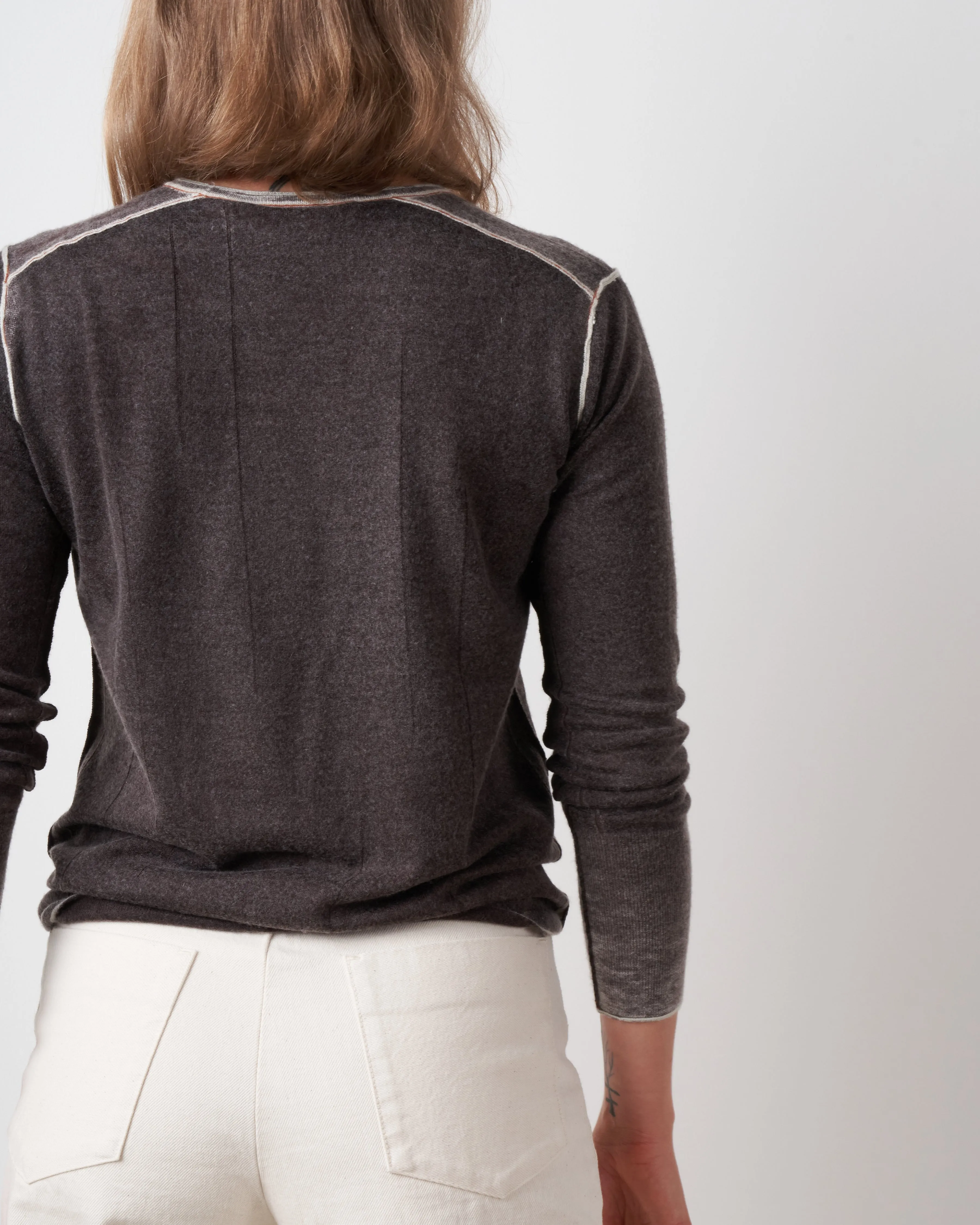 printed l/s crew - chocolate