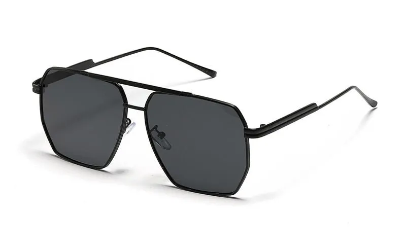 Quatro UV Protection Sunglasses for a Sophisticated Look