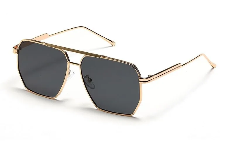 Quatro UV Protection Sunglasses for a Sophisticated Look