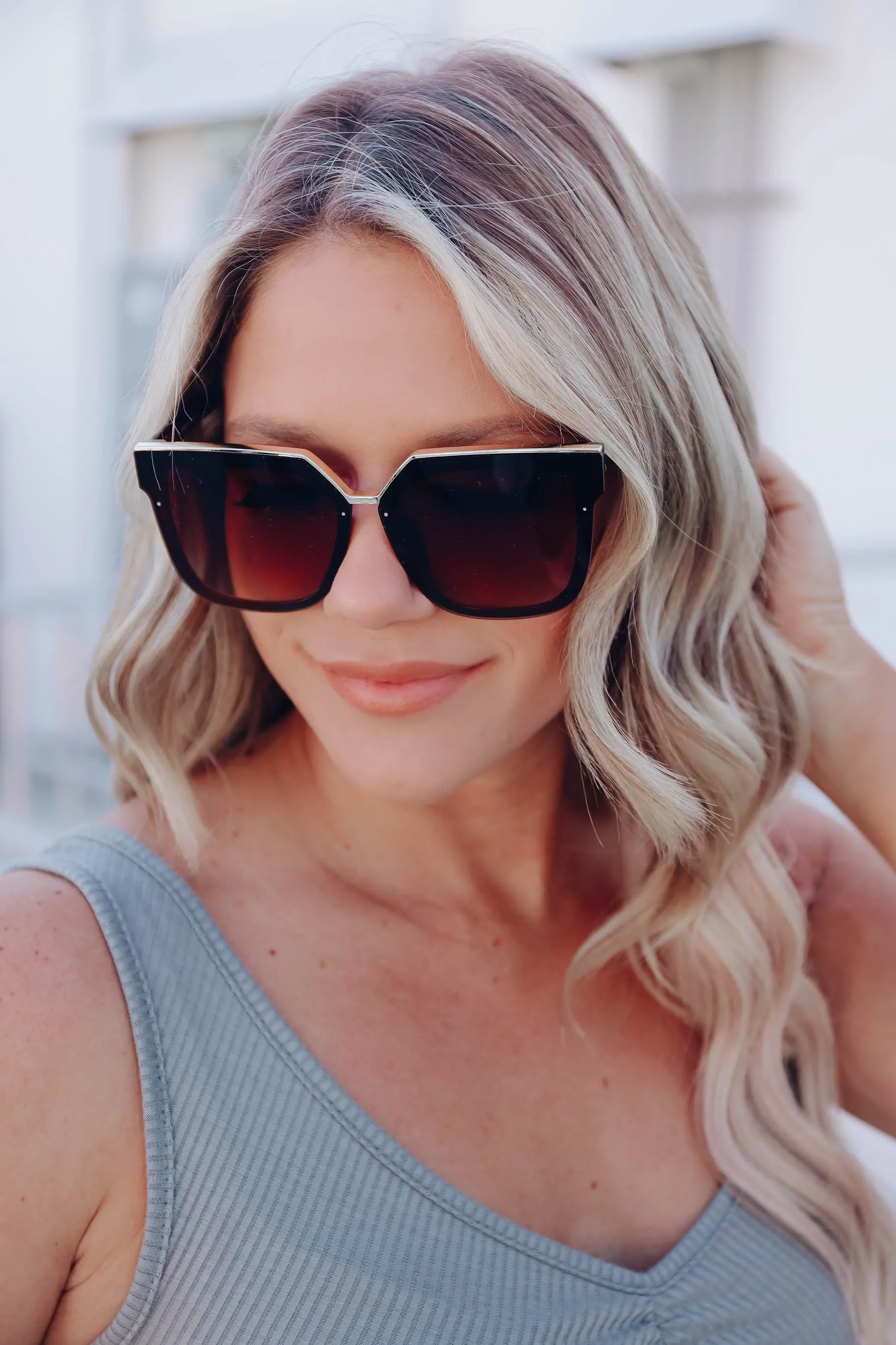 Radiant Square Sunglasses - Gold/Brown