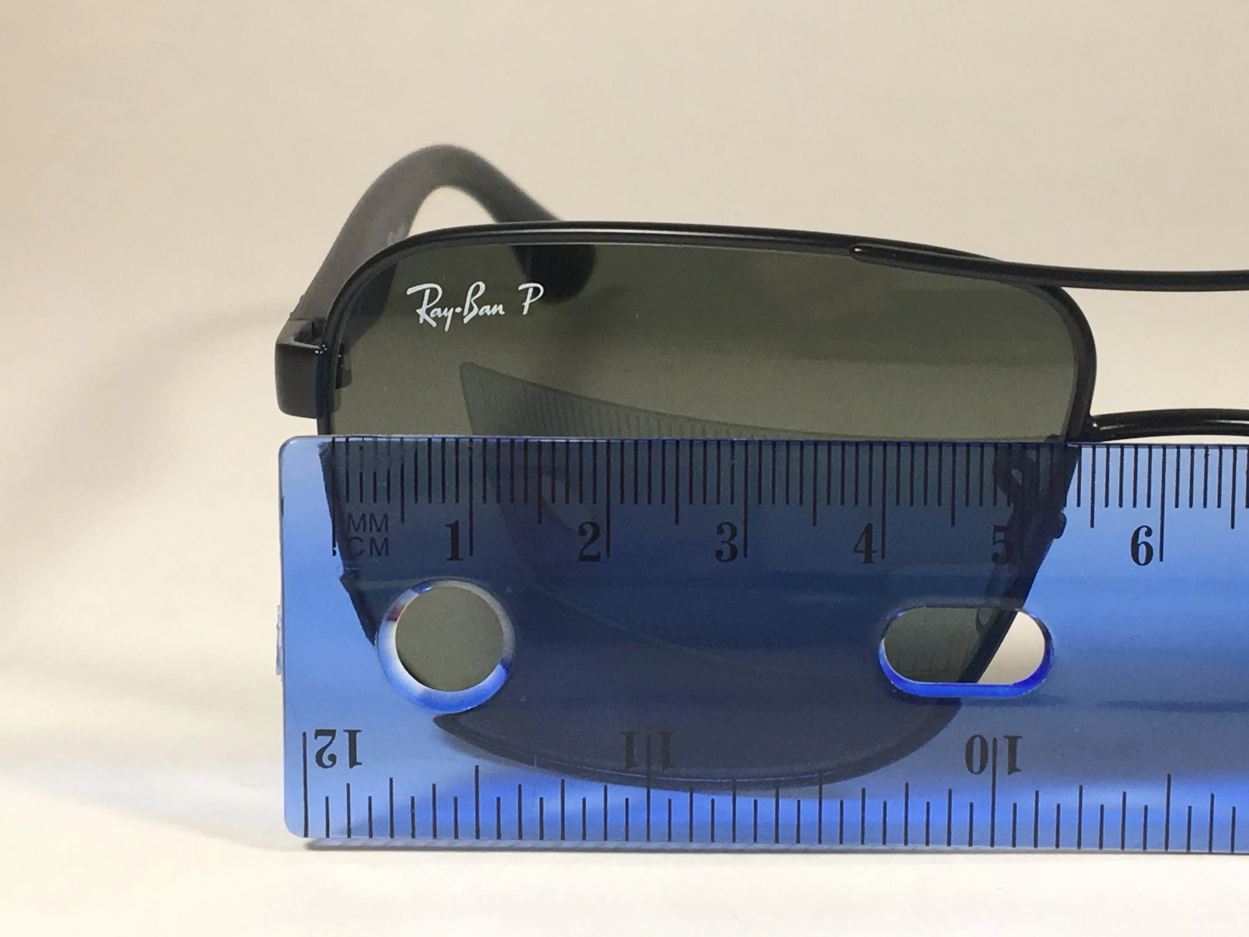 Ray-Ban Polarized Navigator Sunglasses RB3516 006/9A Matte Black Frame Green Classic Lens  Rectangle Shape