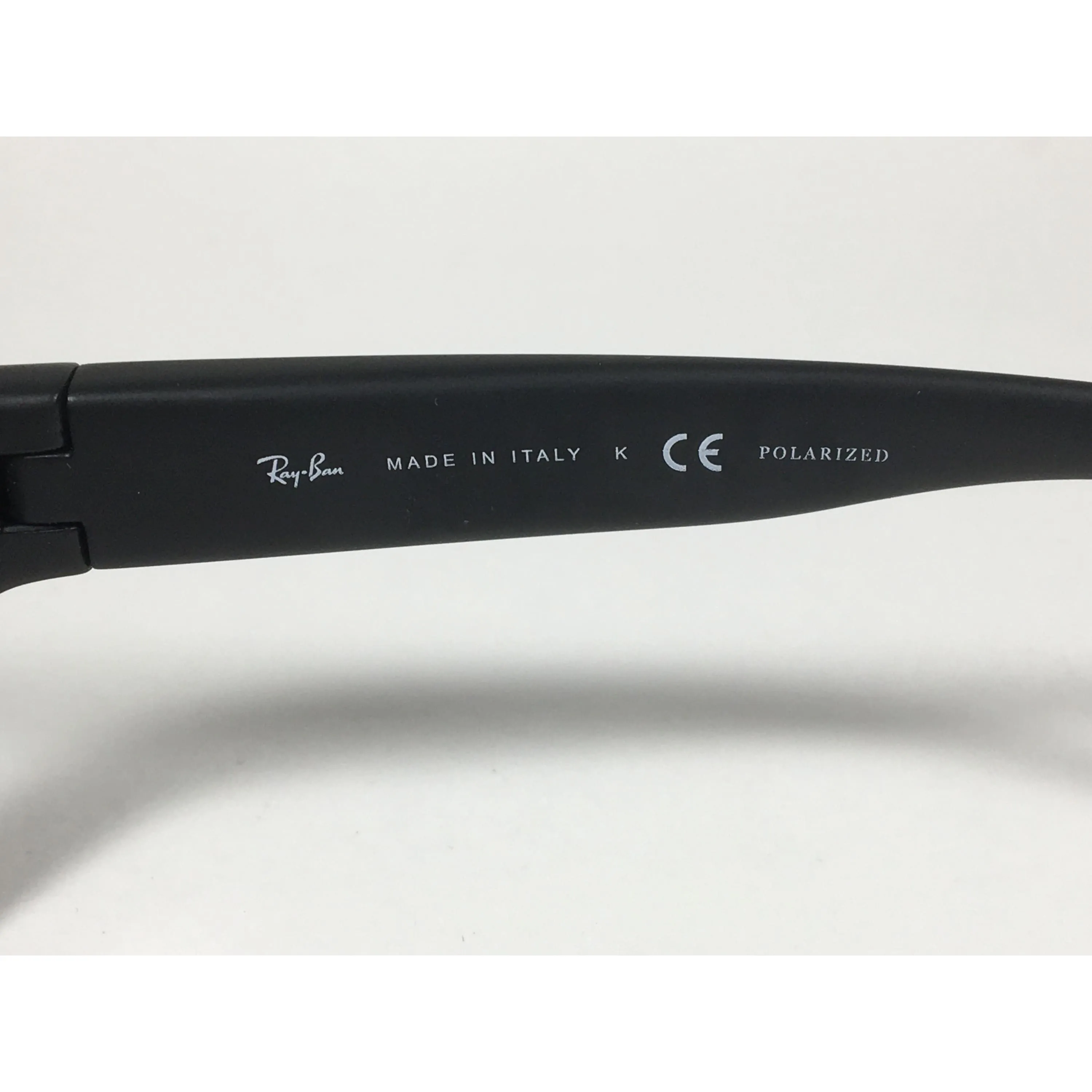 Ray-Ban Predator Polarized Sunglasses Matte Black Green Lens RB4033 601-S/48