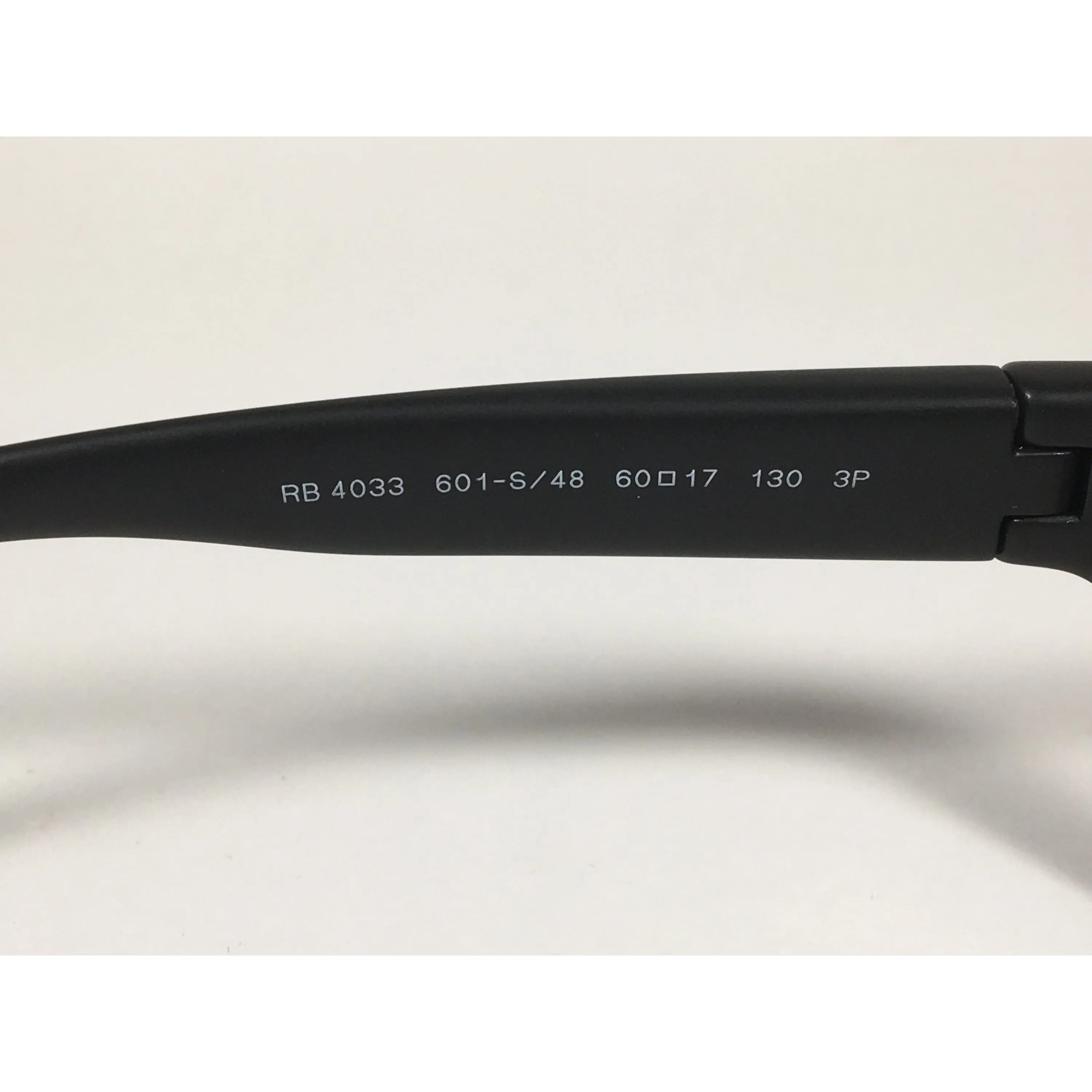 Ray-Ban Predator Polarized Sunglasses Matte Black Green Lens RB4033 601-S/48