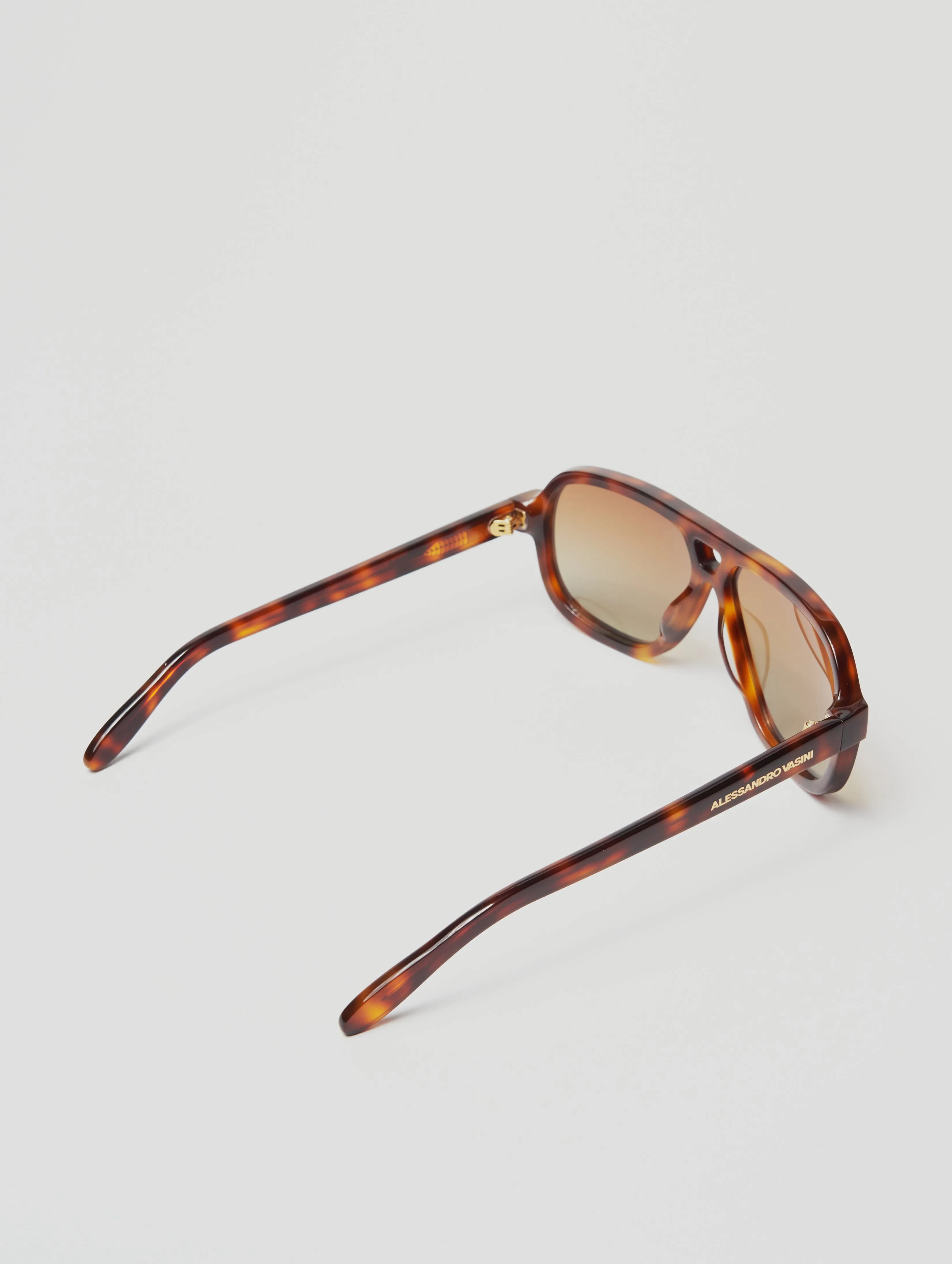 ROGER NAVIGATOR SUNGLASSES IN HAVANA-BROWN