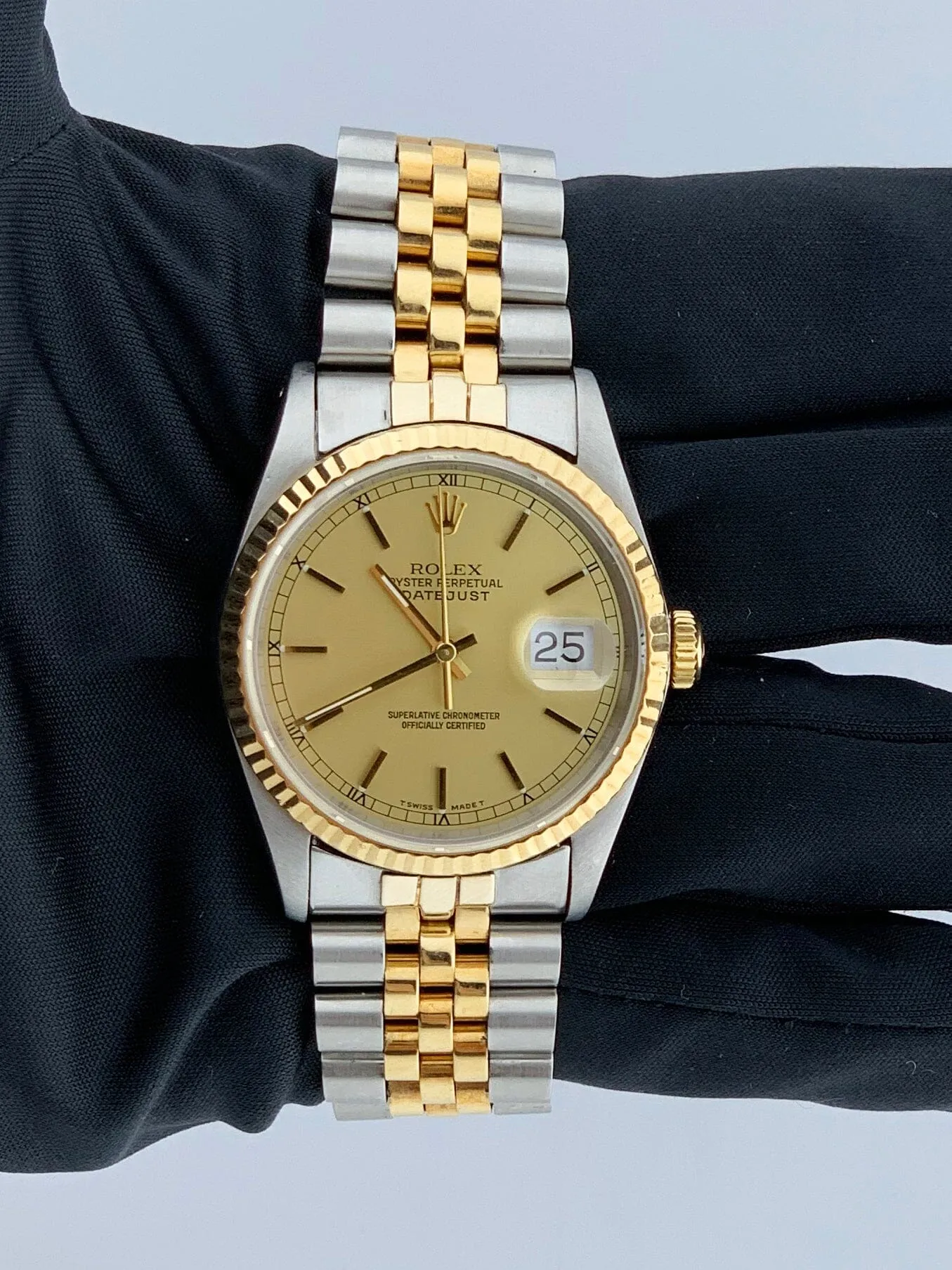 Rolex Datejust 16233 Champagne Dial Mens Watch Box Papers