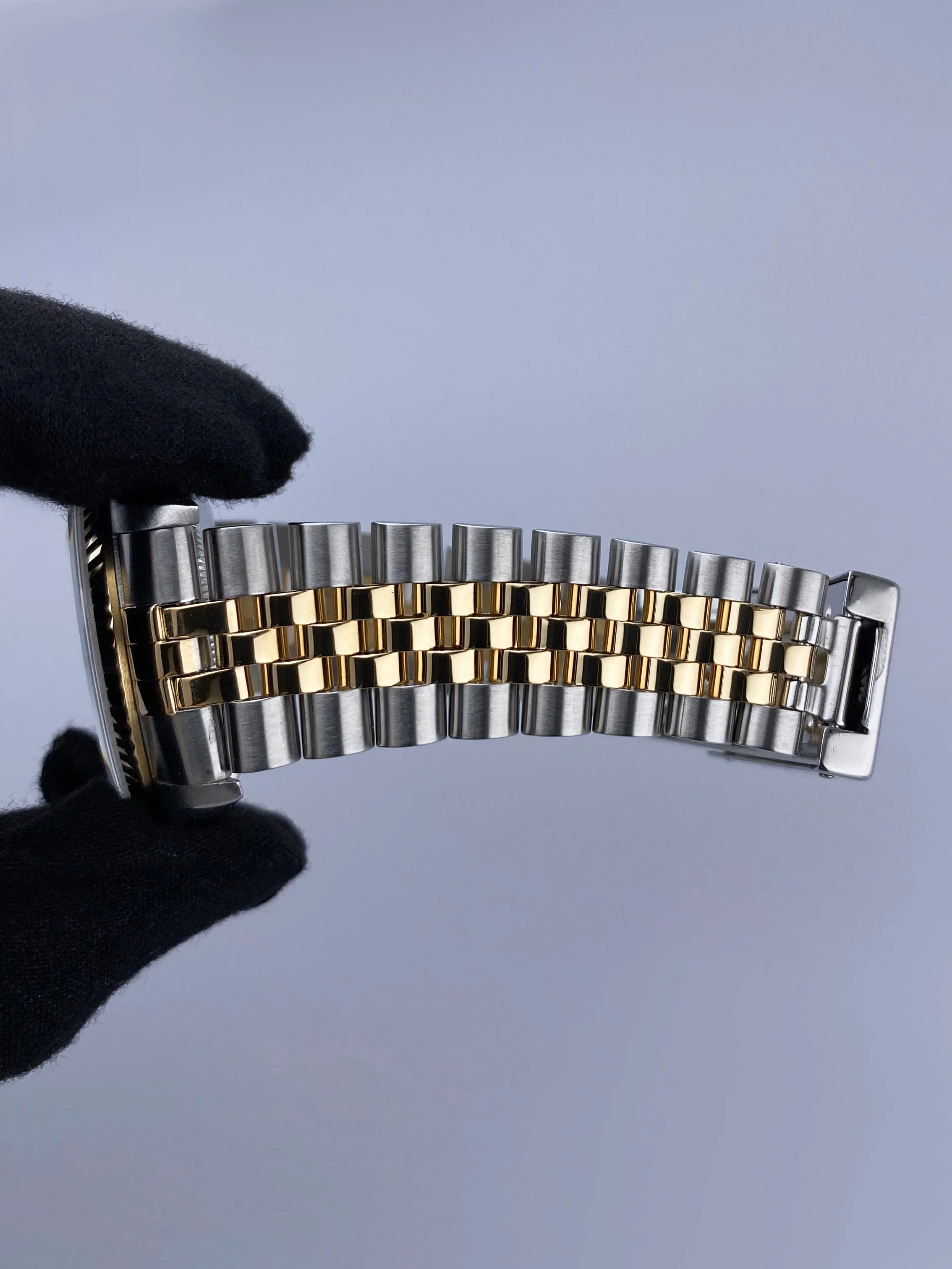 Rolex Datejust 16233 Diamond Dial Mens Watch