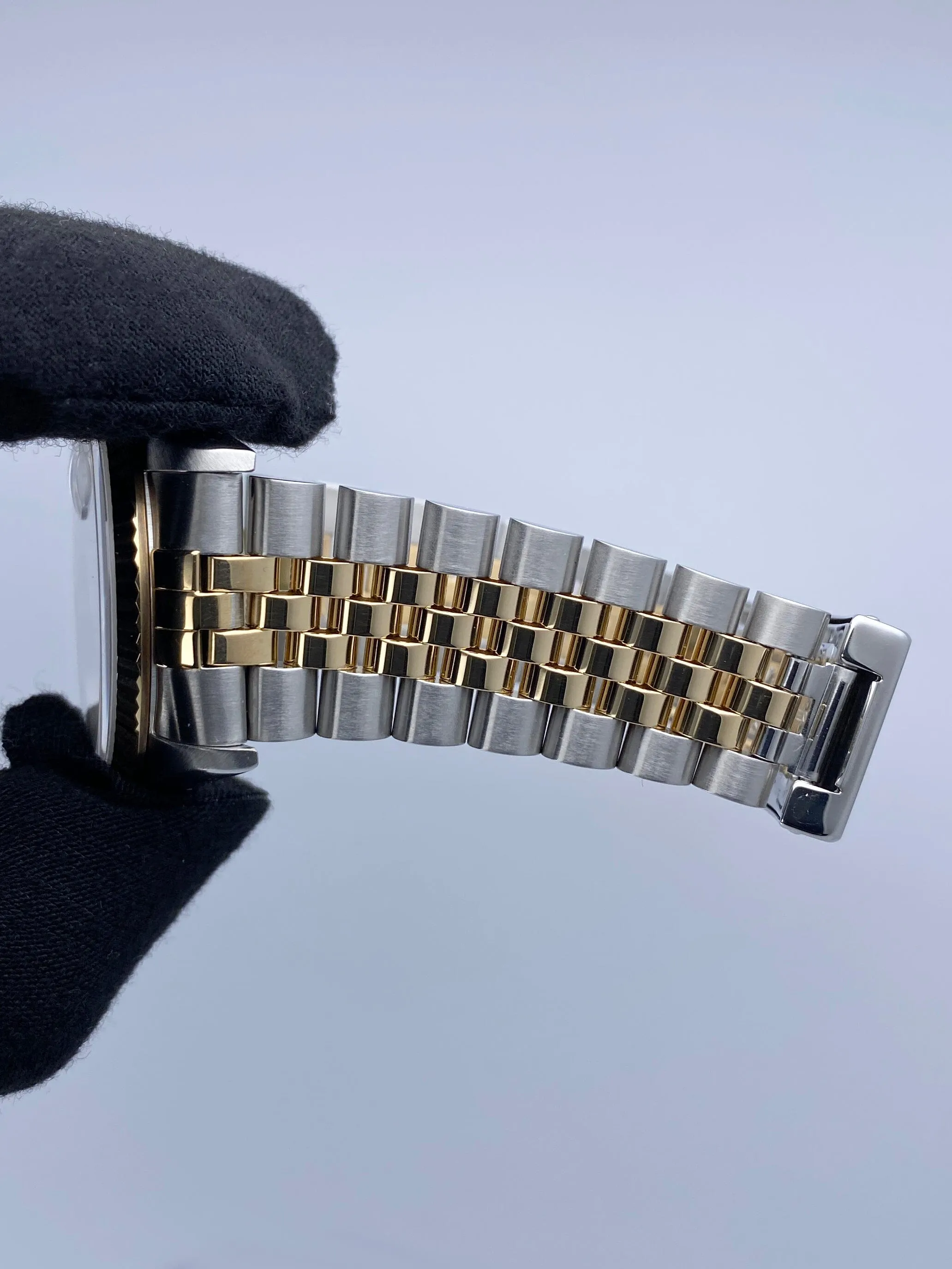 Rolex Datejust 16233 Diamond Dial Mens Watch